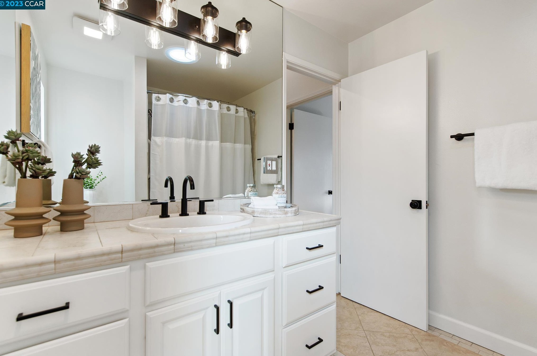 3840 Quail Ridge Rd, Lafayette CA  94549-2912 exterior