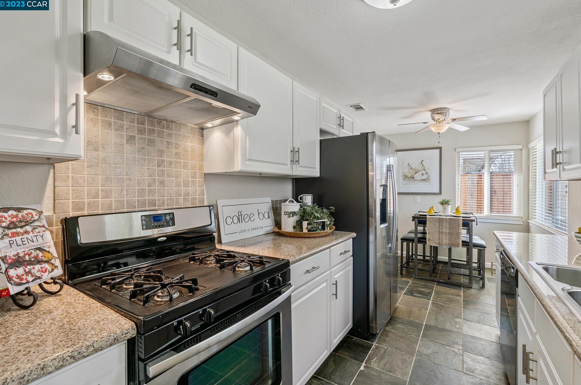 1584 Terry Way, Concord CA  94523-2321 exterior