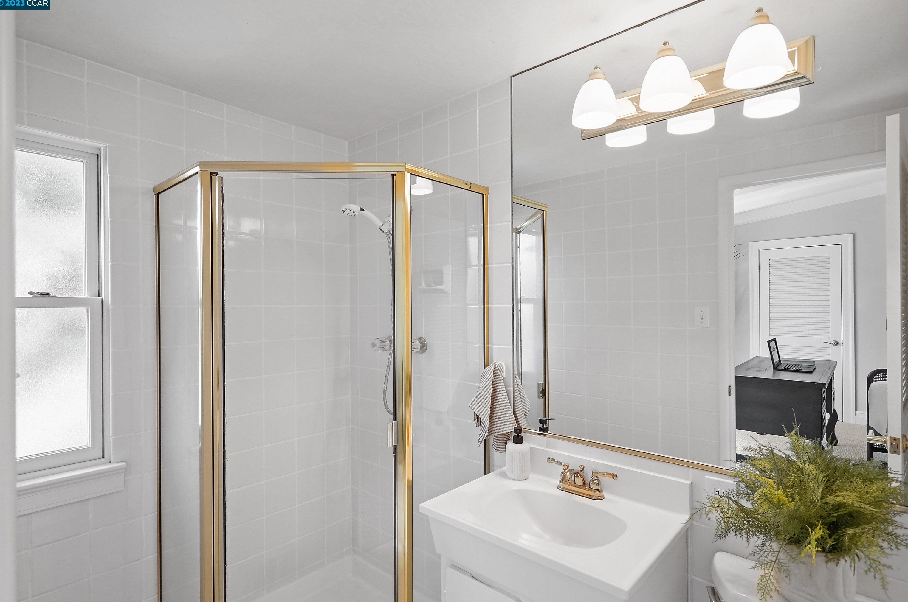 37 Bacon Ct, Lafayette CA  94549-6232 exterior