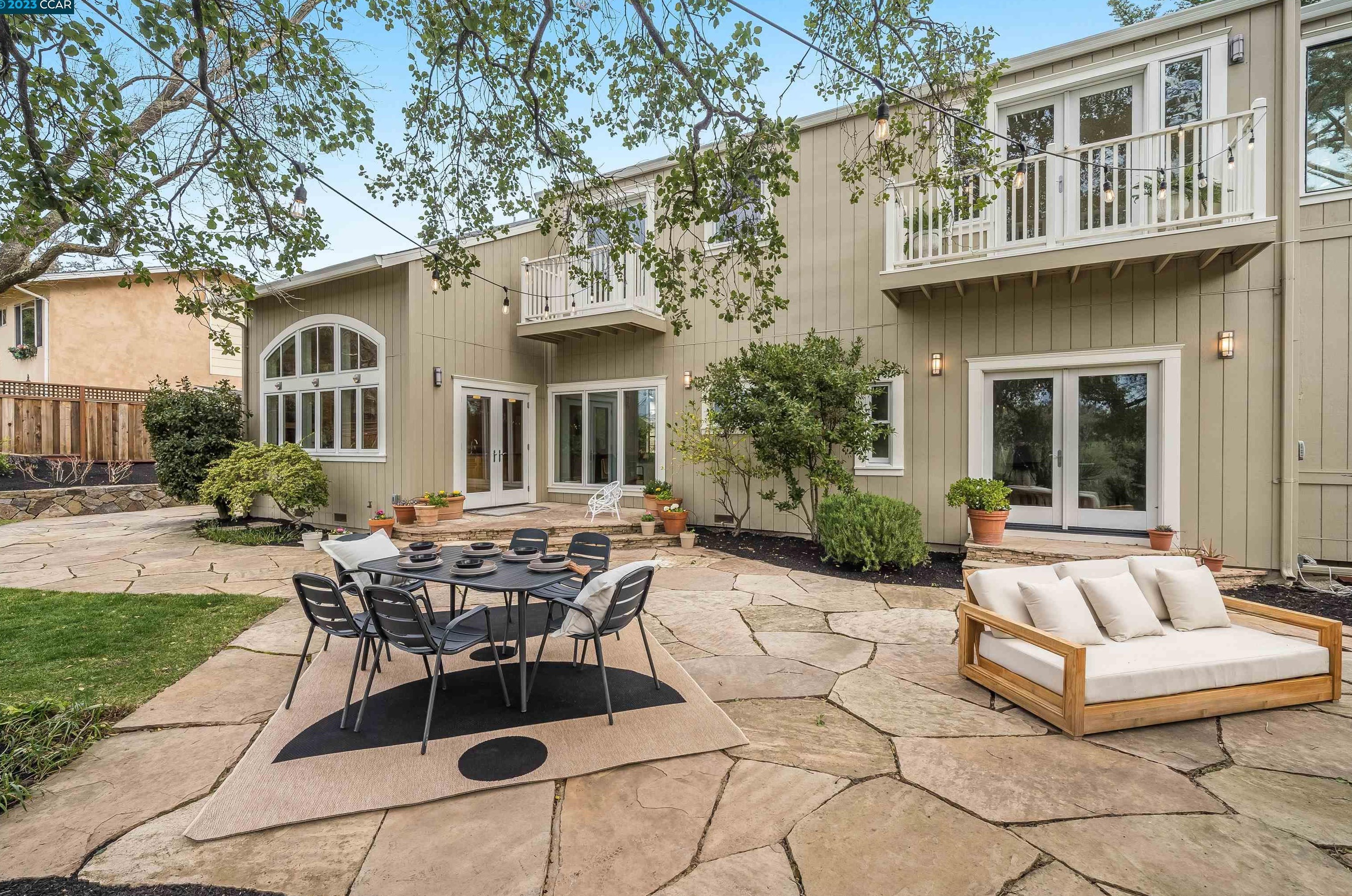 37 Bacon Ct, Lafayette CA  94549-6232 exterior