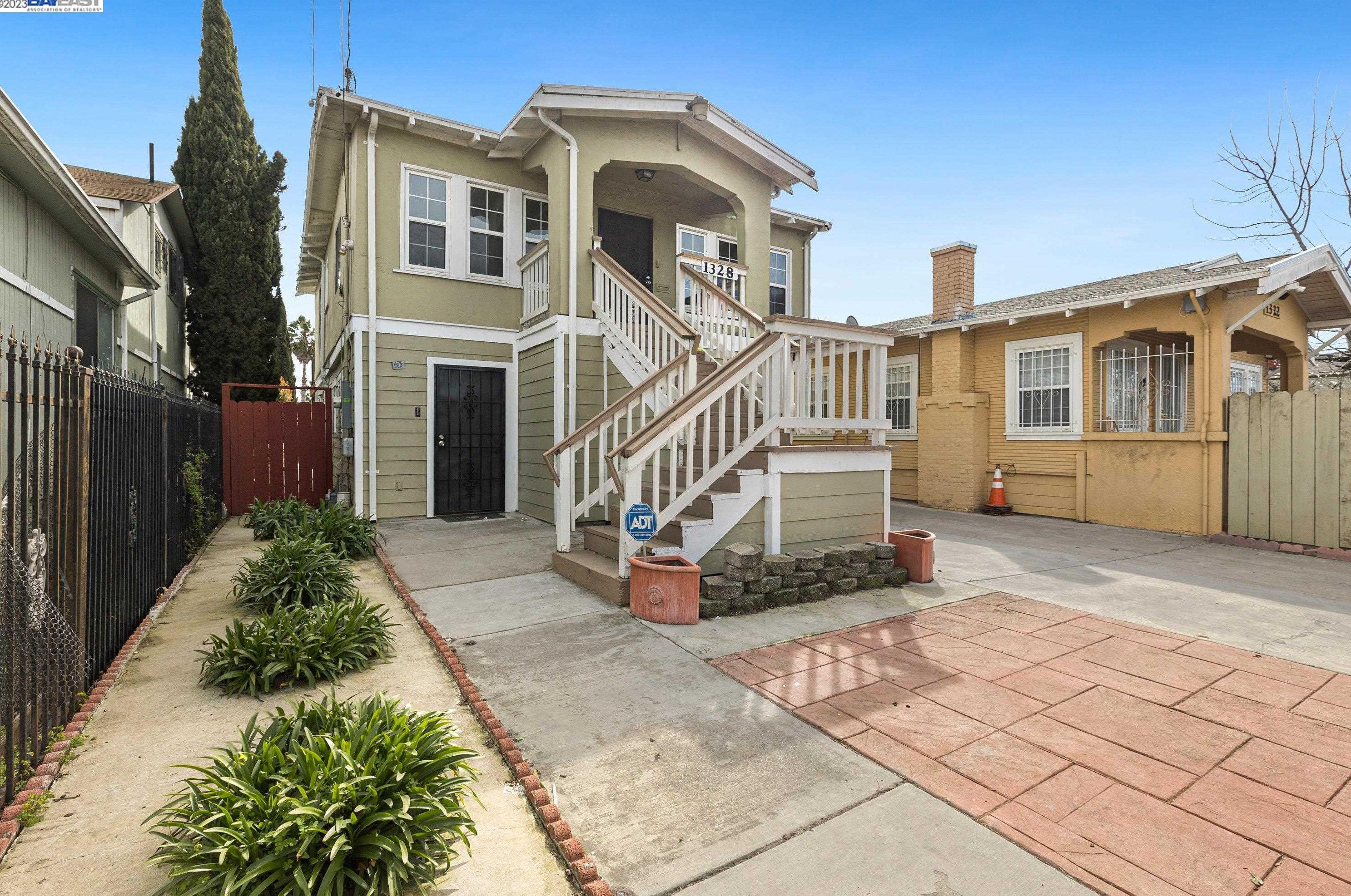 1328 83rd Ave, Oakland, CA 94621-1812
