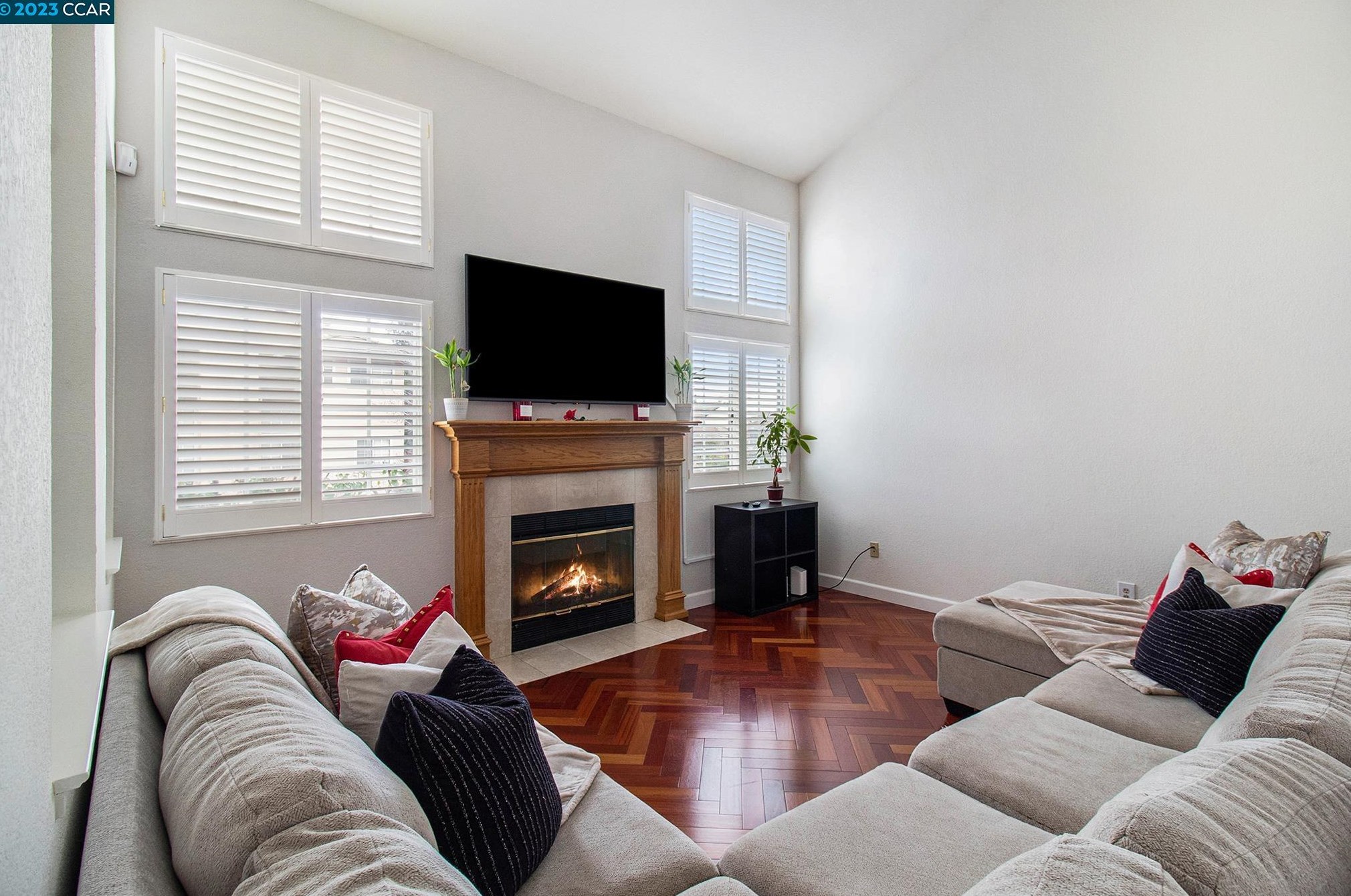 5241 Pebble Glen Dr, Concord CA  94521-4534 exterior