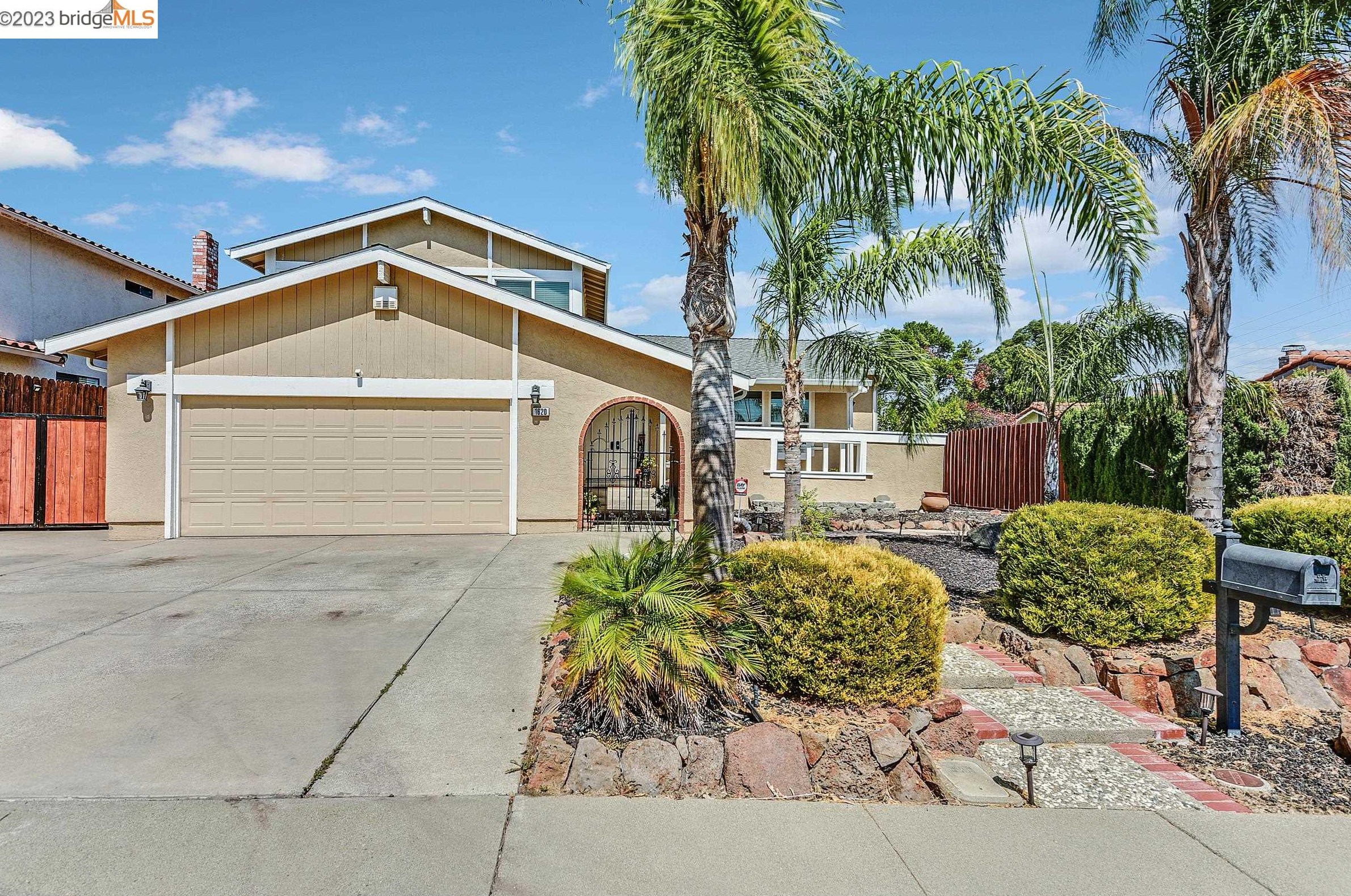 1620 Geyser Cir, Antioch, CA 94509-2167