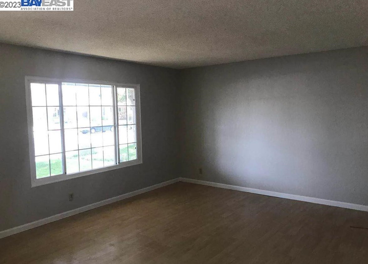 3153 San Andreas Dr, Union City, CA 94587-2716
