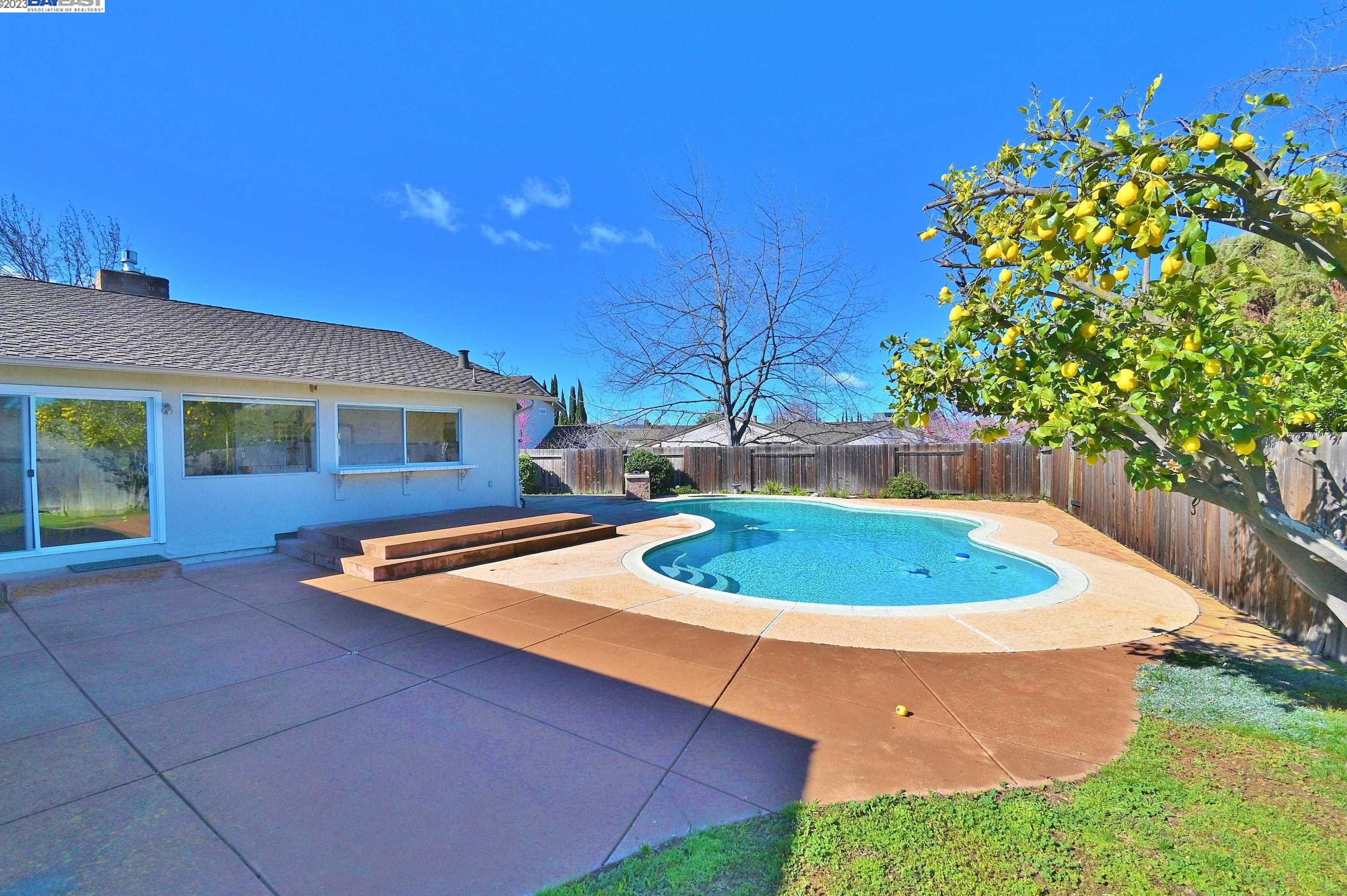 1524 Naples Ct, Livermore, CA 94550