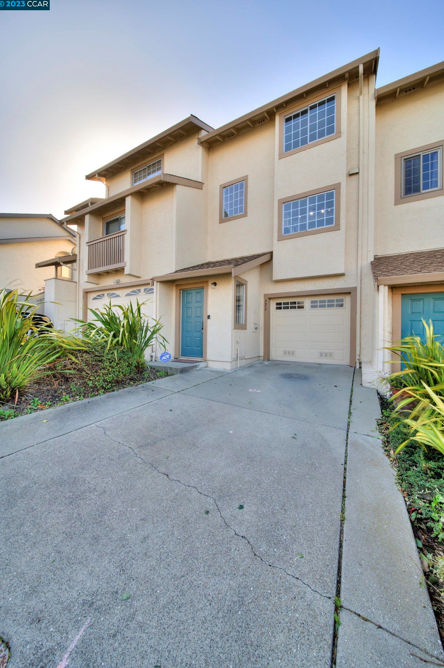 322 Bayview Cir, San Francisco, CA 94124