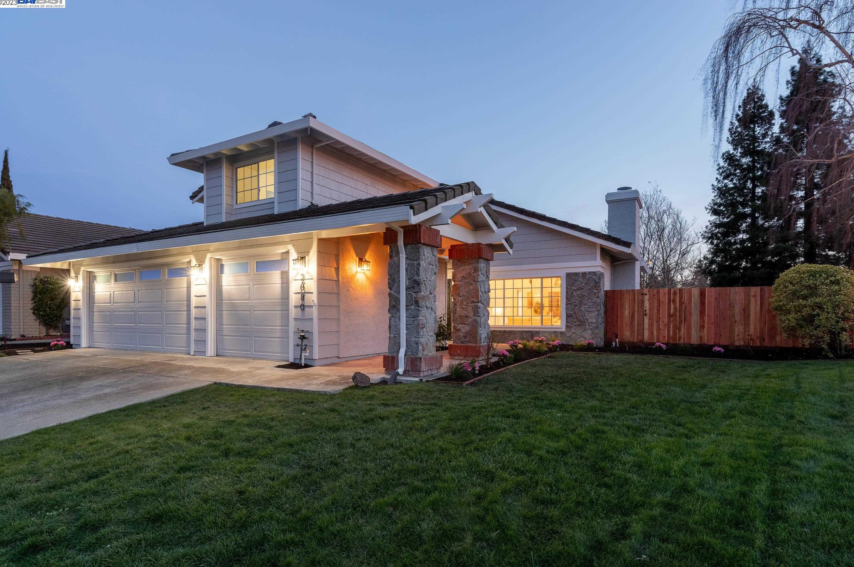 2080 Canyon Crest Ave, San Ramon, CA 94582