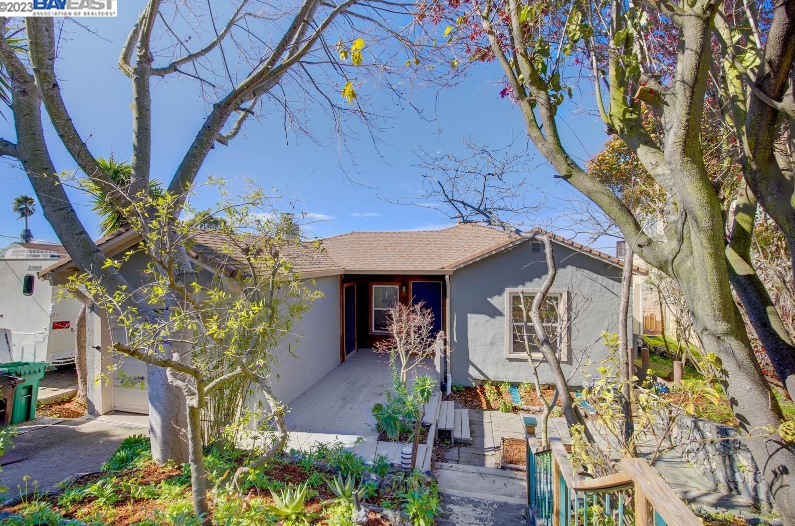 6058 Monterey Ave, Richmond, CA 94805-1225