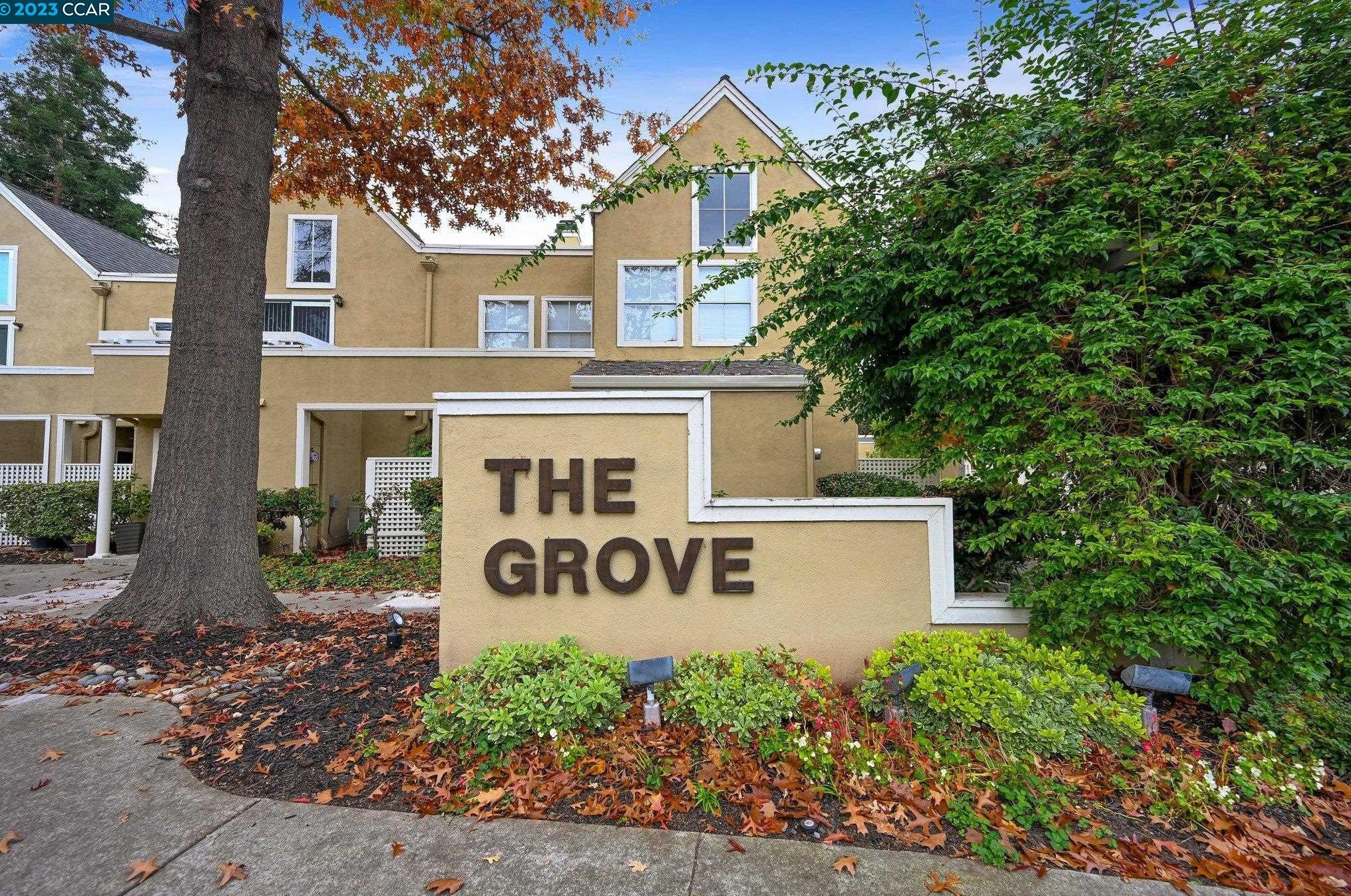 247 Kingston Way, Walnut Creek, CA 94597-3160