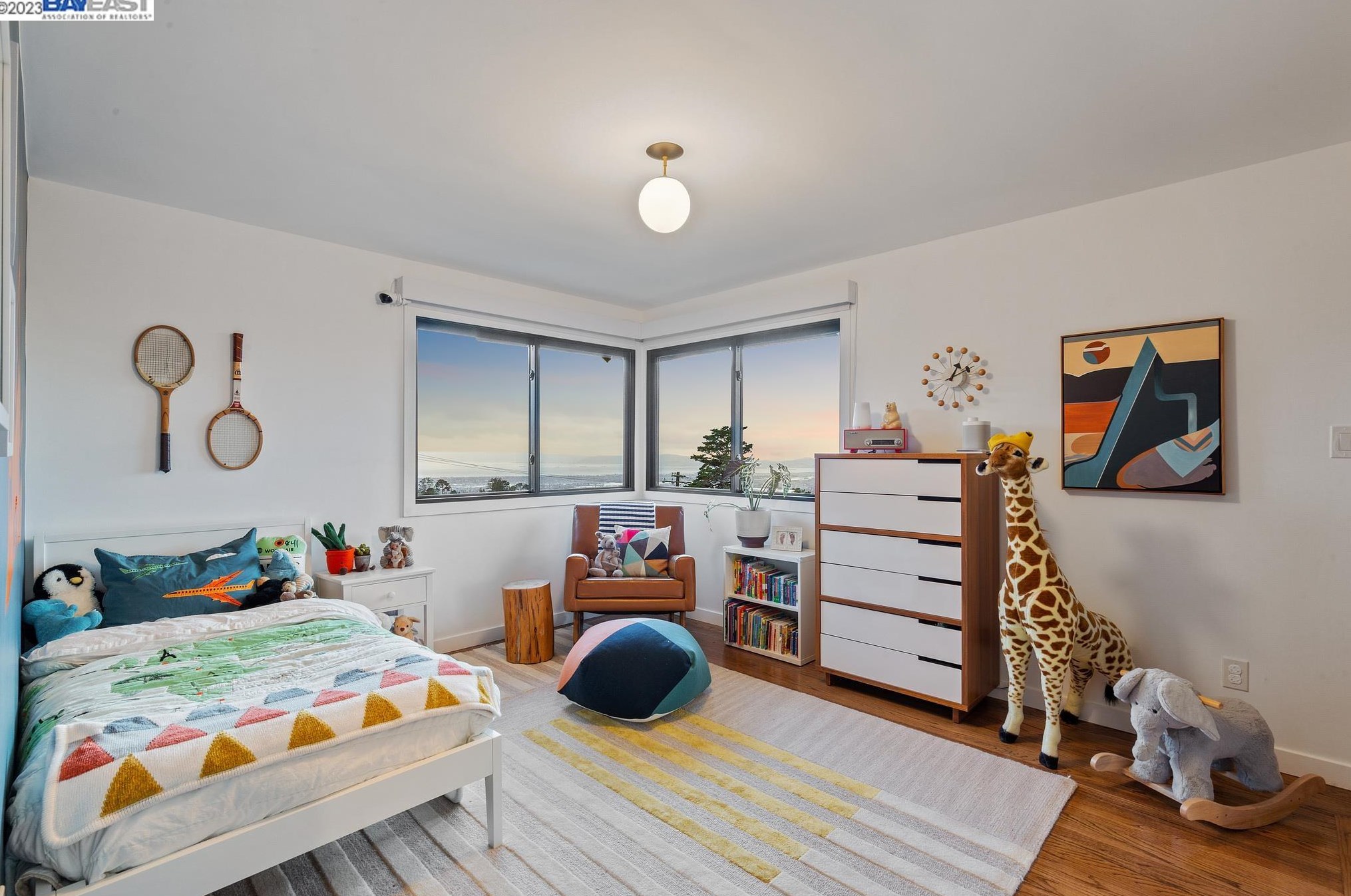 25 Rydal Ct, Oakland CA  94611-2408 exterior