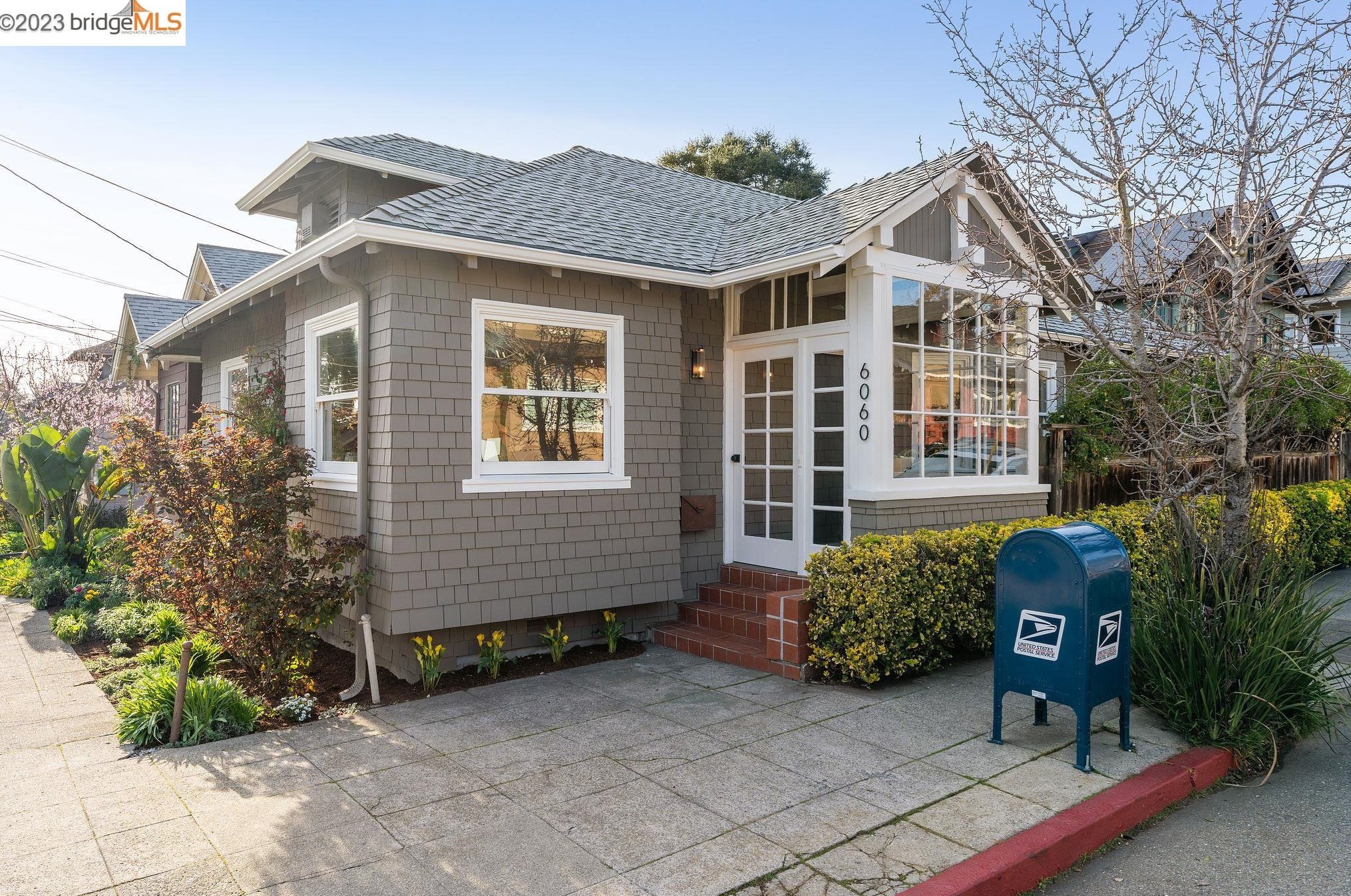 6060 Harwood Ave, Oakland, CA 94618