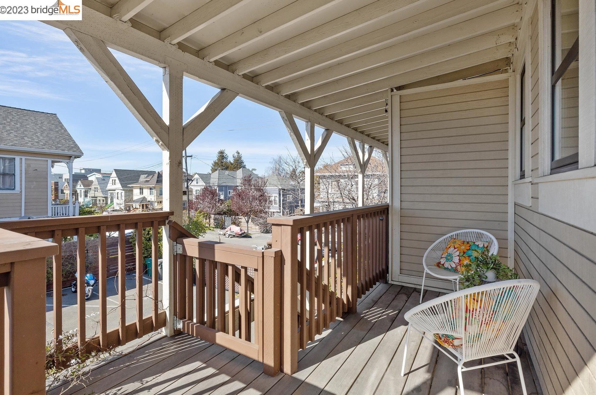 3141 West St, Oakland CA  94608-4310 exterior