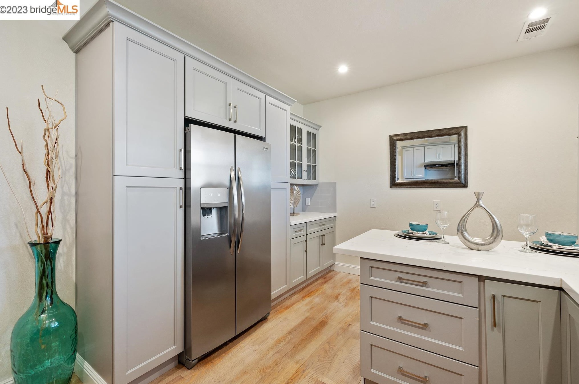 3141 West St, Oakland CA  94608-4310 exterior