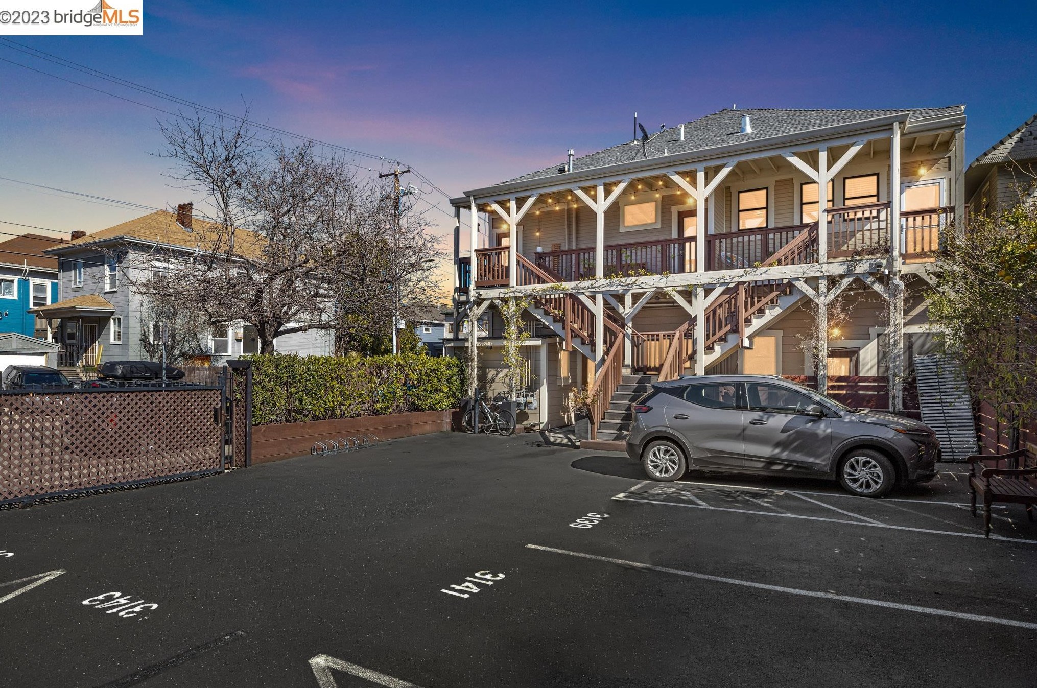 3141 West St, Oakland CA  94608-4310 exterior