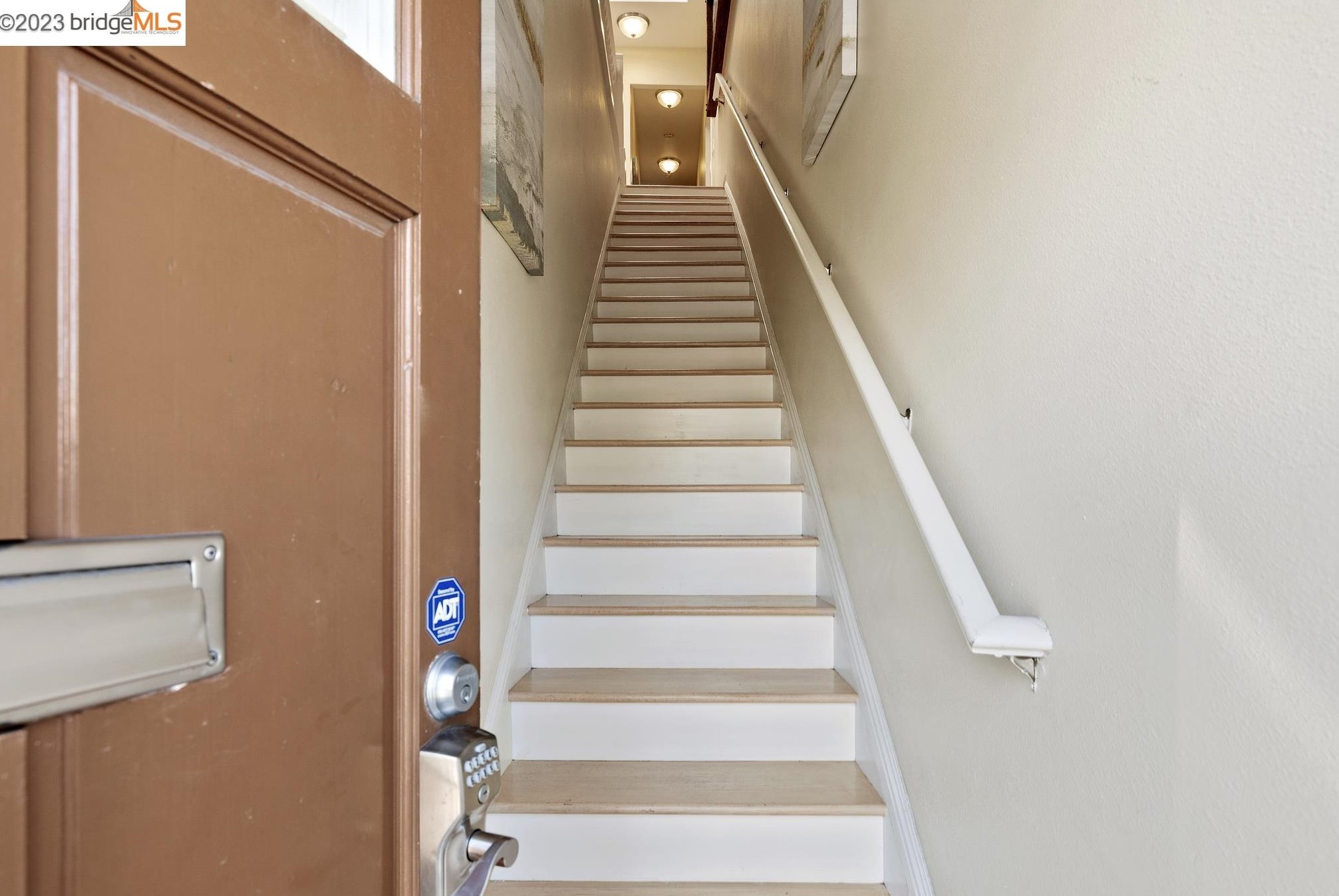 3141 West St, Oakland CA  94608-4310 exterior