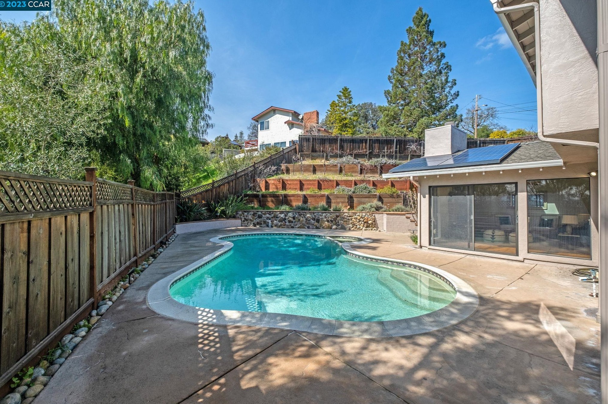 133 Chianti Pl, Concord CA  94523-2084 exterior