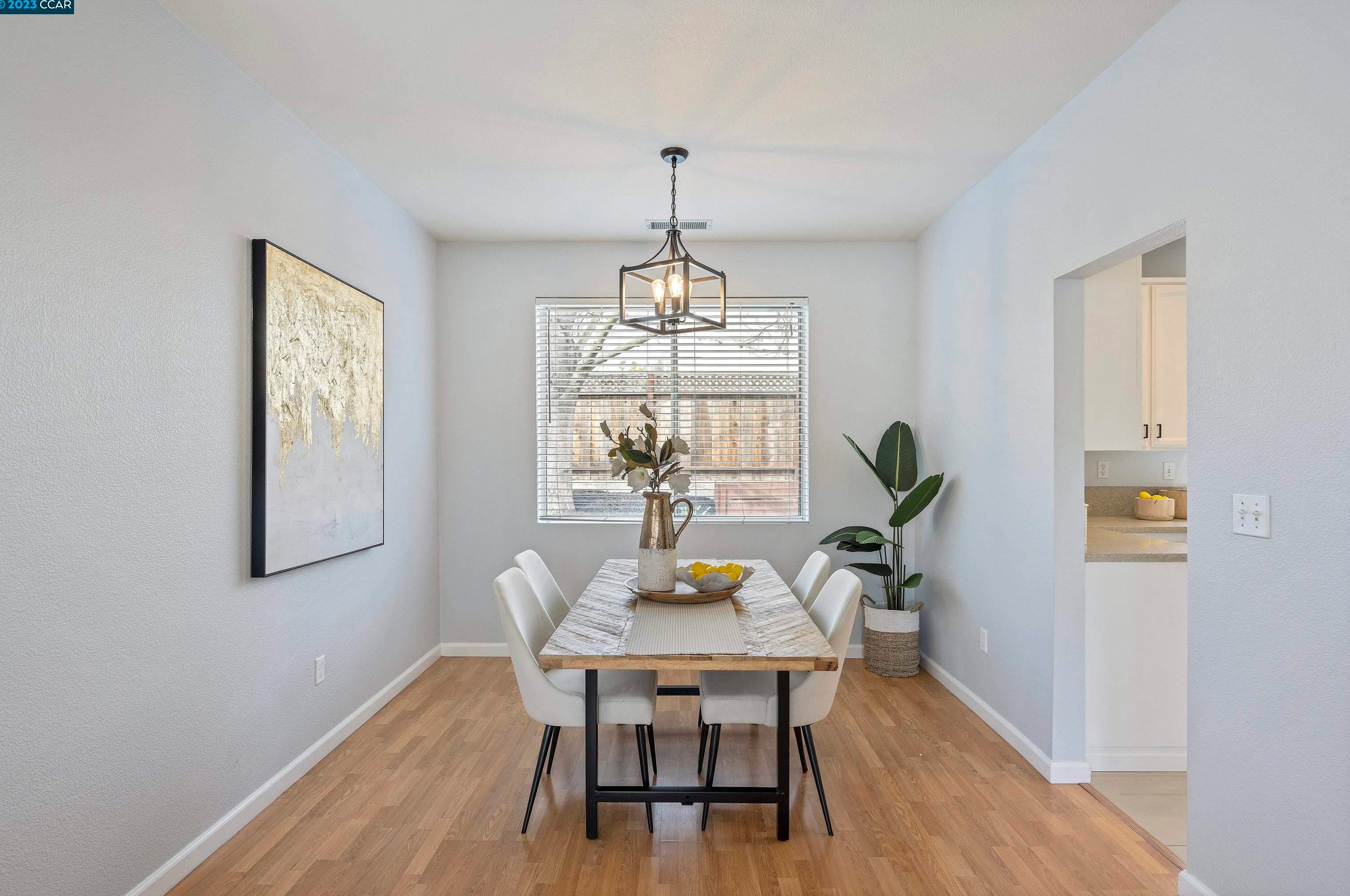 845 Hollowbrook Dr, Los Angeles CA  94513-6122 exterior