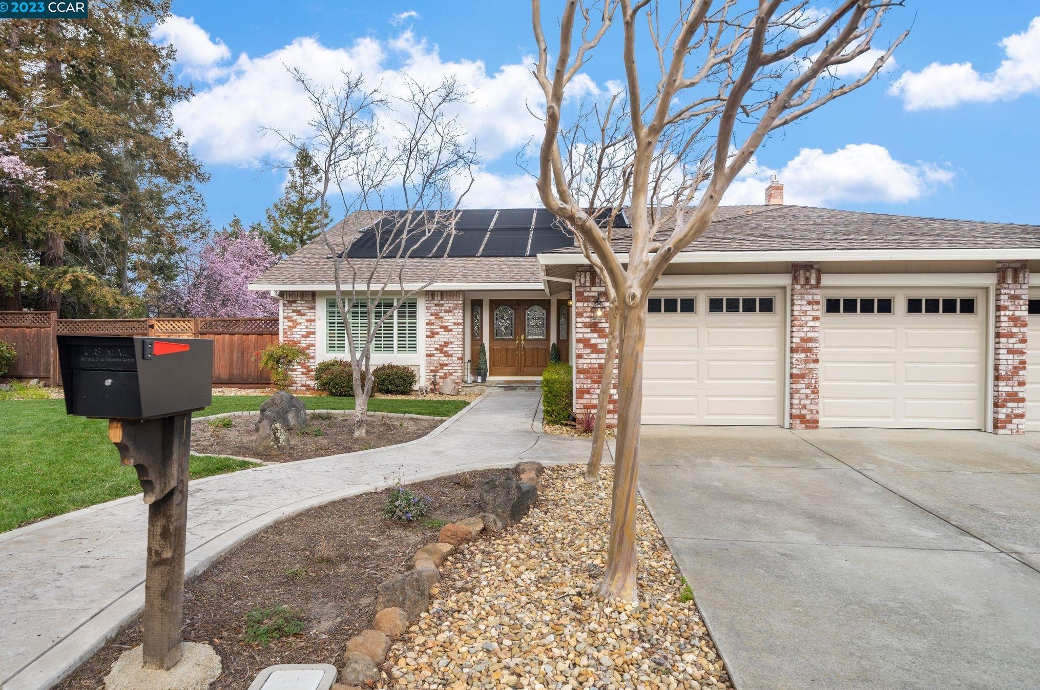 143 Hurd Pl, Clayton, CA 94517