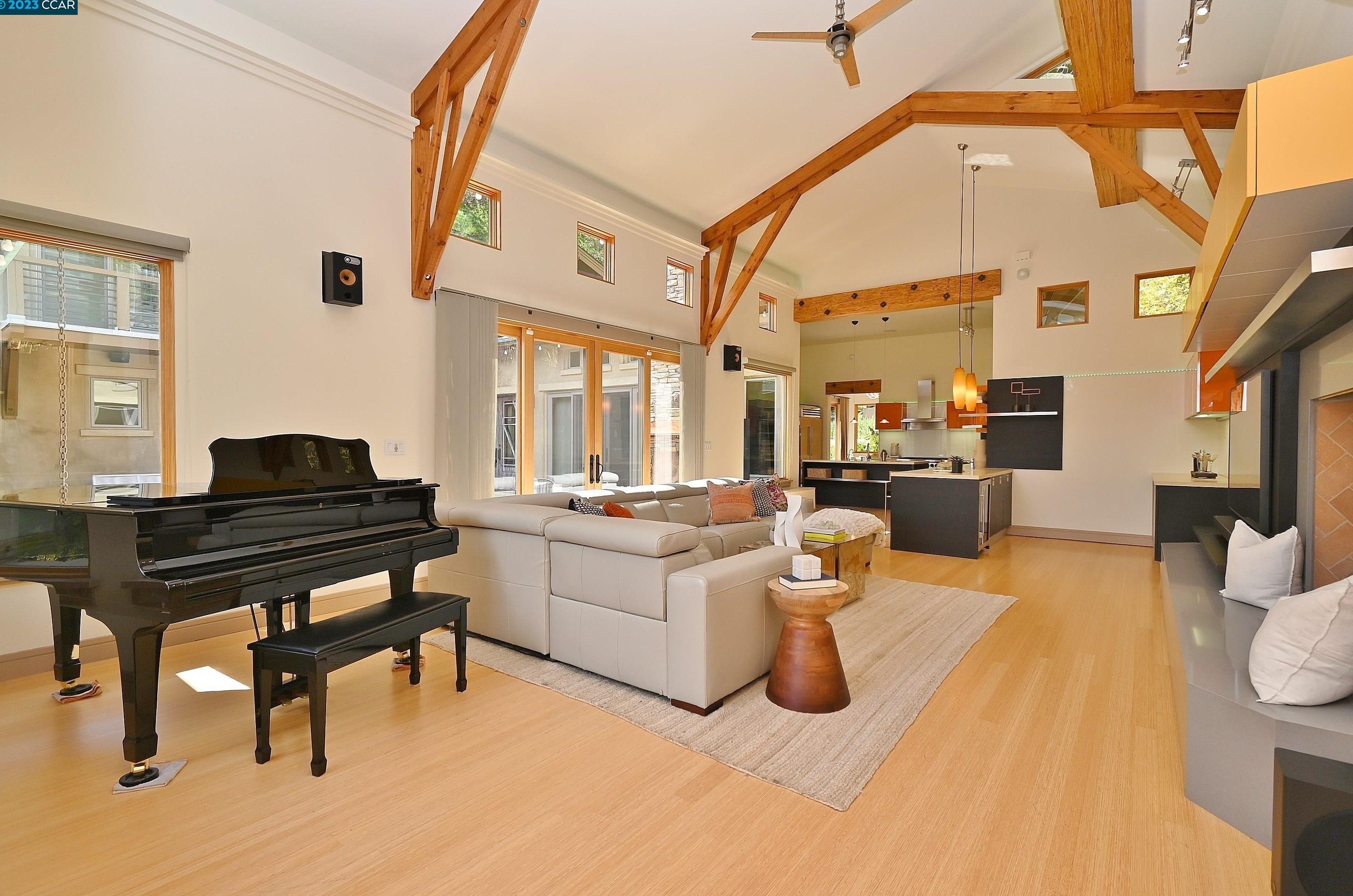 1624 Campesino Ct, Alamo CA  94507-2613 exterior