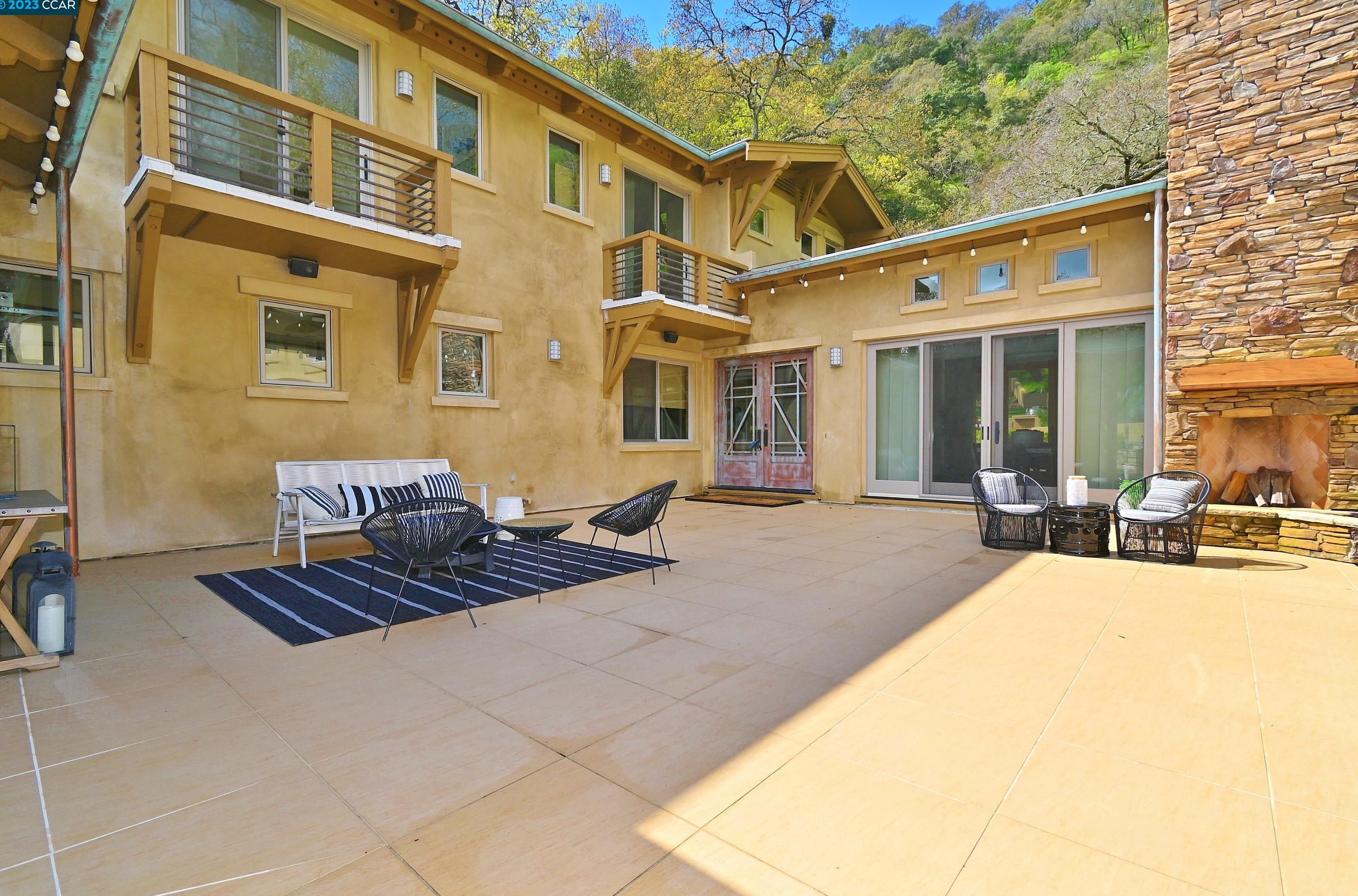 1624 Campesino Ct, Alamo CA  94507-2613 exterior