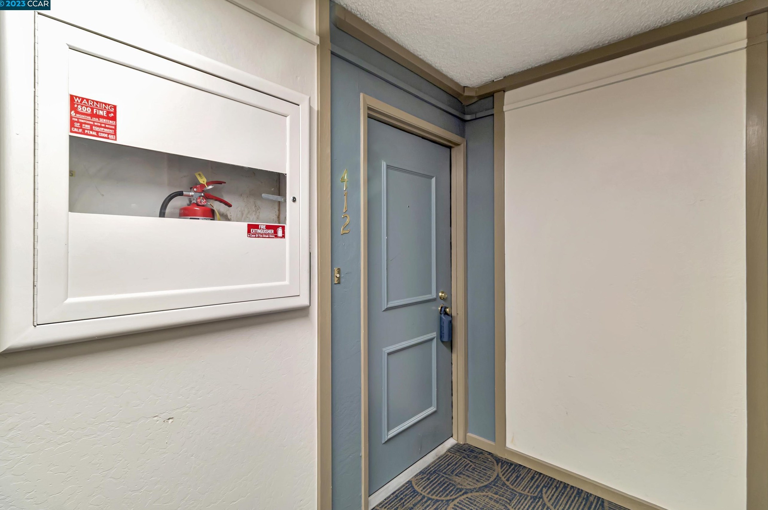 470 N Civic Dr #412, Walnut Creek, CA 94596
