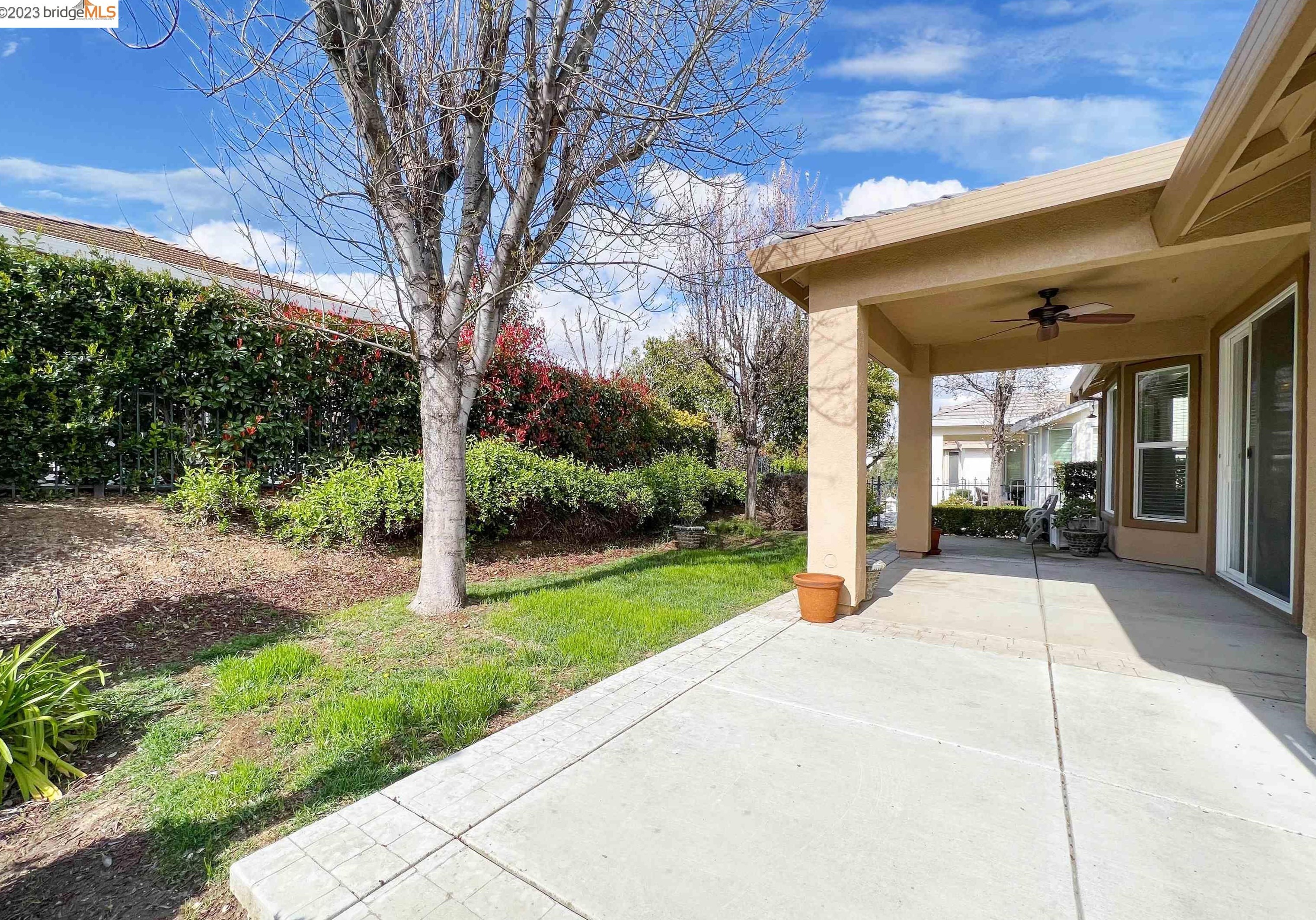 1369 Pearl Way, Los Angeles CA  94513-6970 exterior