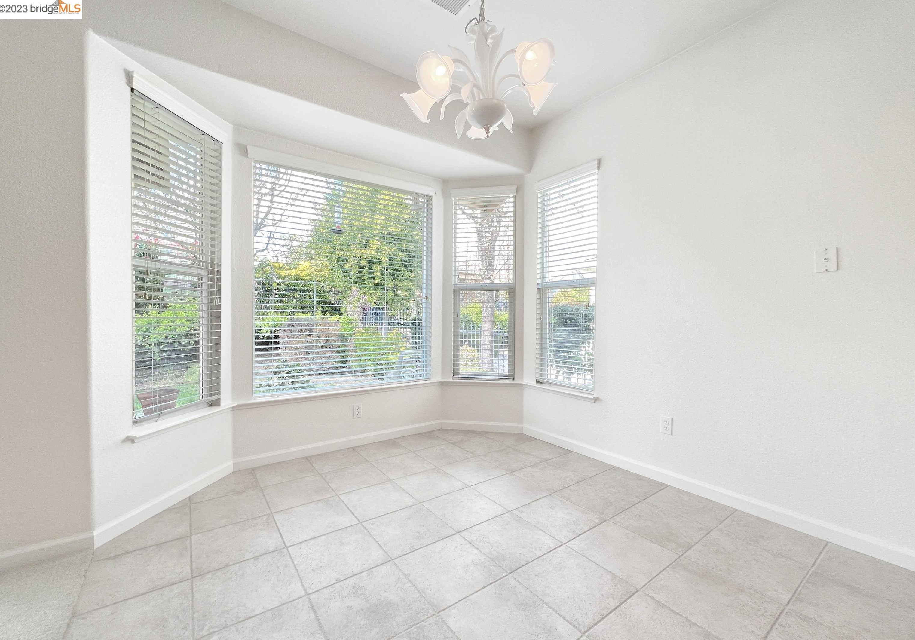 1369 Pearl Way, Los Angeles CA  94513-6970 exterior