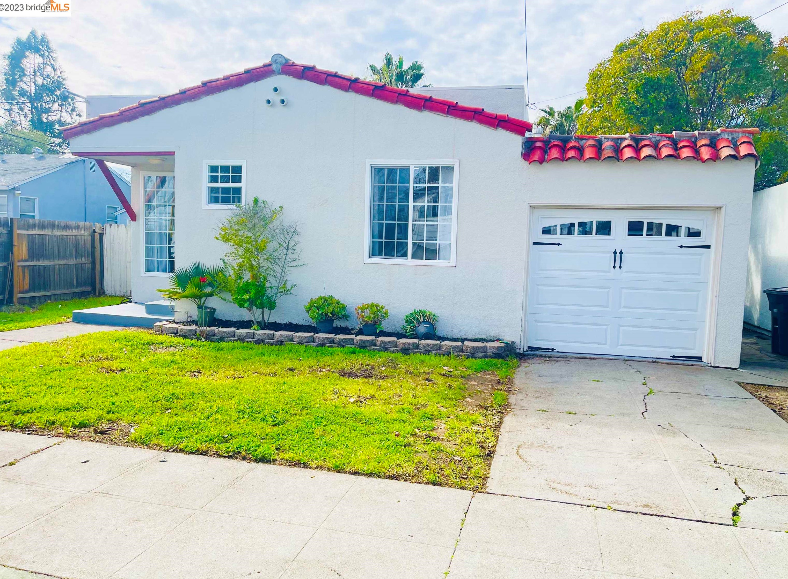 1388 Columbia St, West Pittsburg, CA 94565