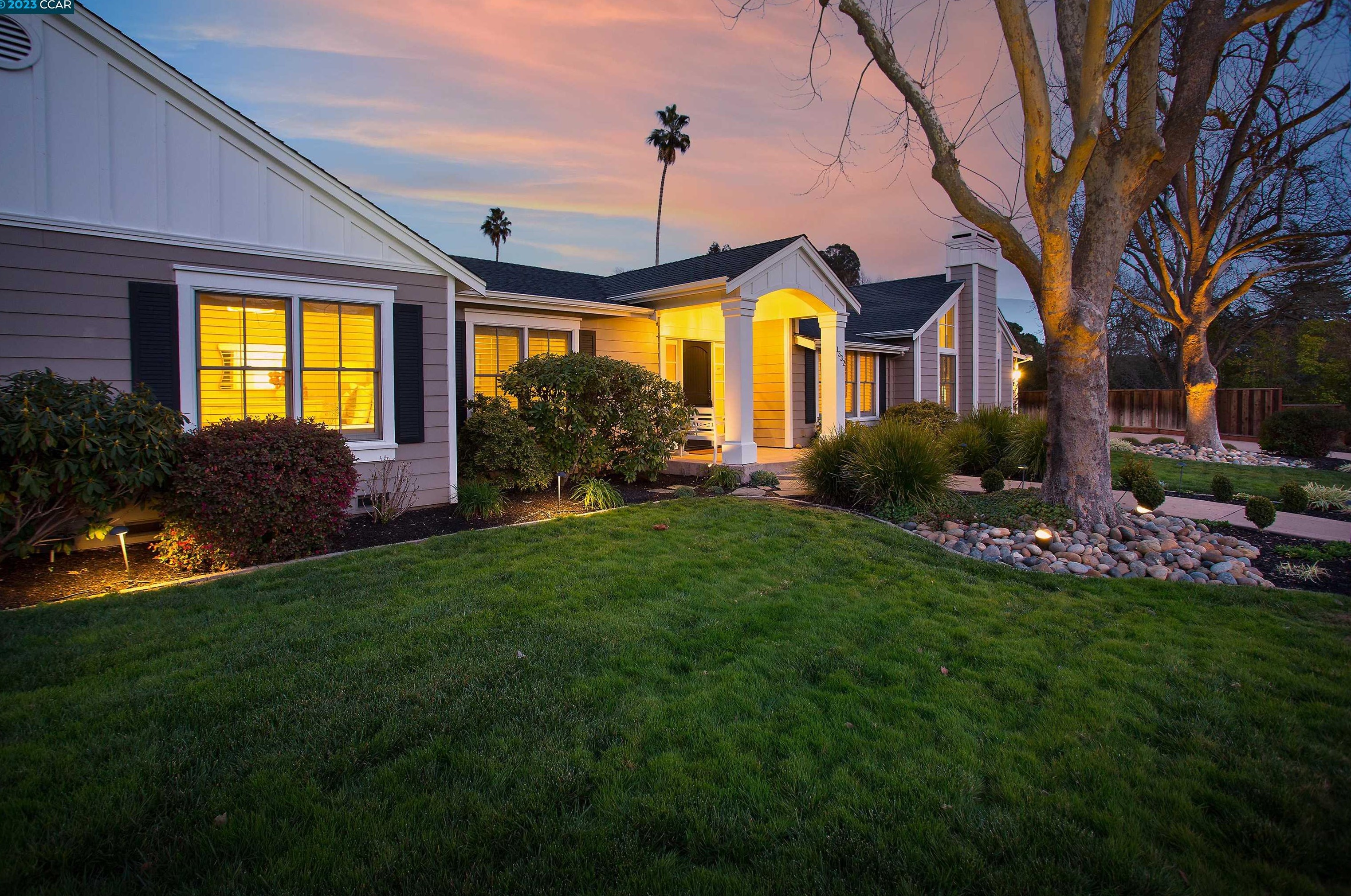 1332 Reliez Valley Rd, Lafayette, CA 94549-2647