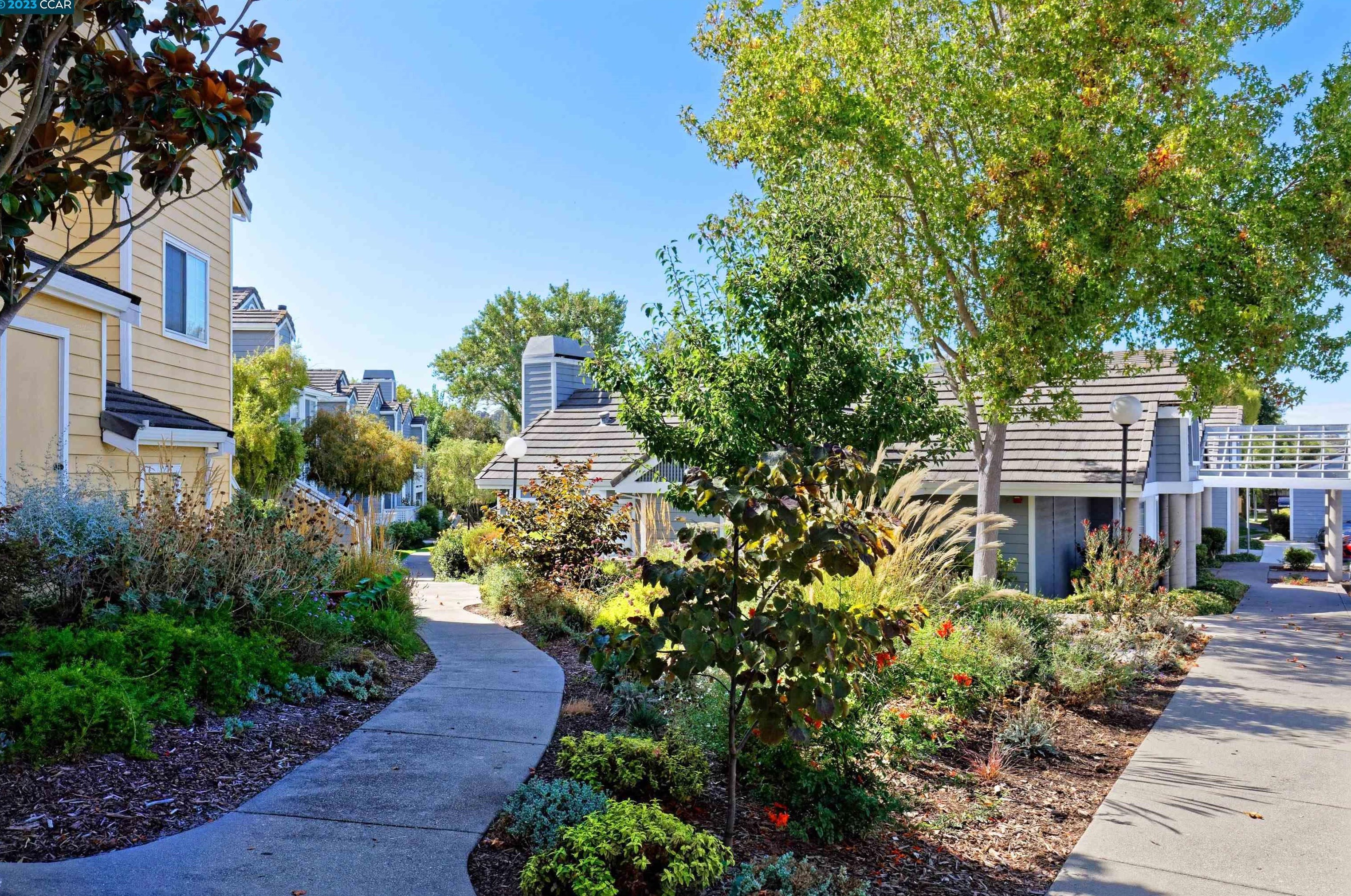 509 Dursey Dr, Pinole, CA 94564