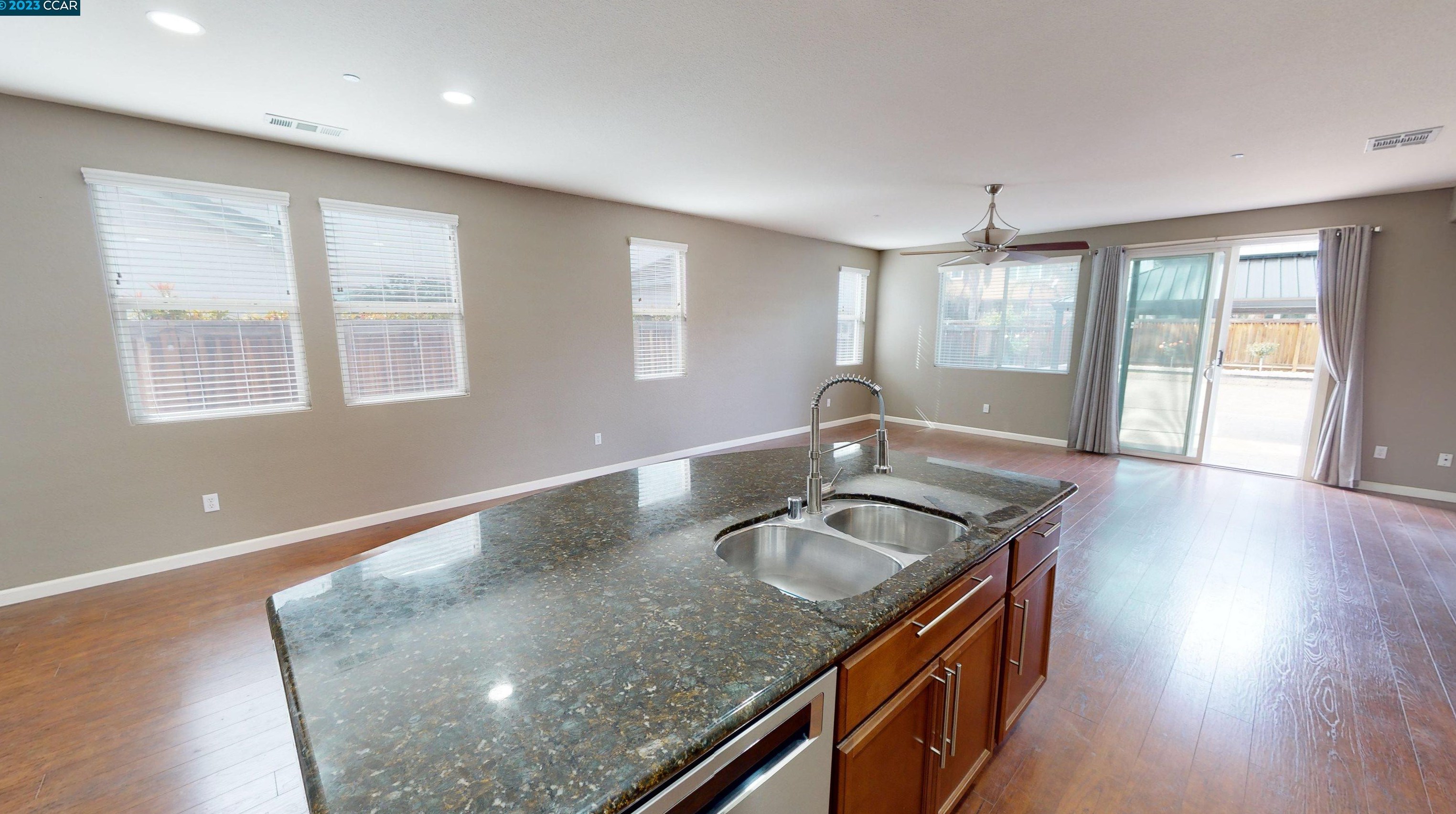 1665 Bedford Ct, Los Angeles CA  94513-5527 exterior