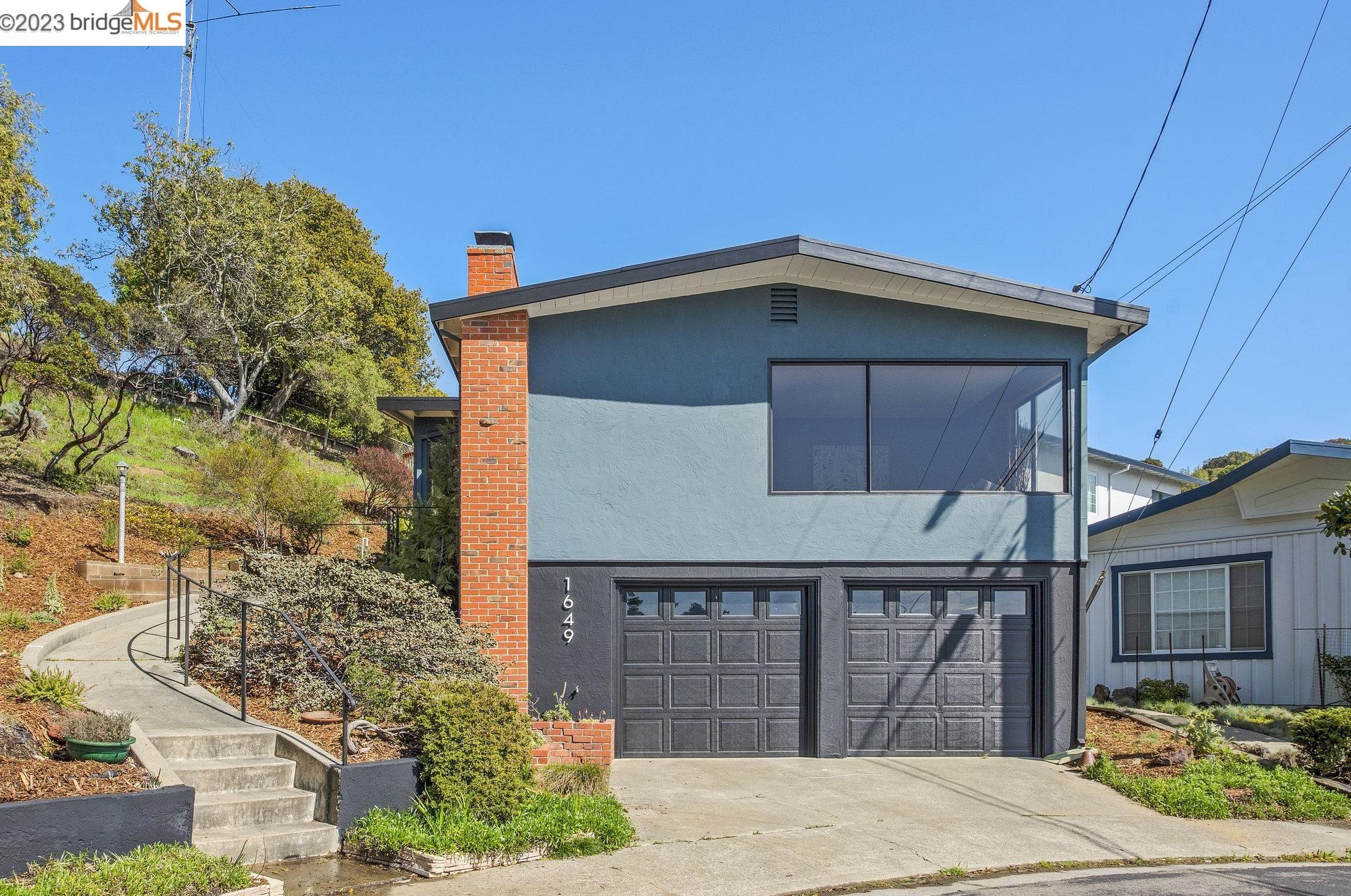 1649 Roger Ct, Richmond, CA 94530-2027