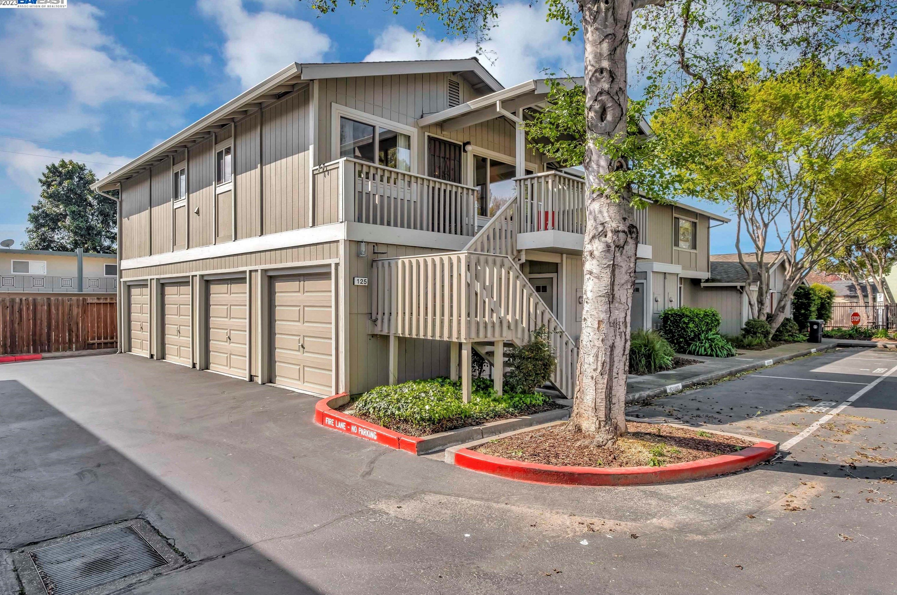 125 Loma Verde Dr, San Lorenzo, CA 94580