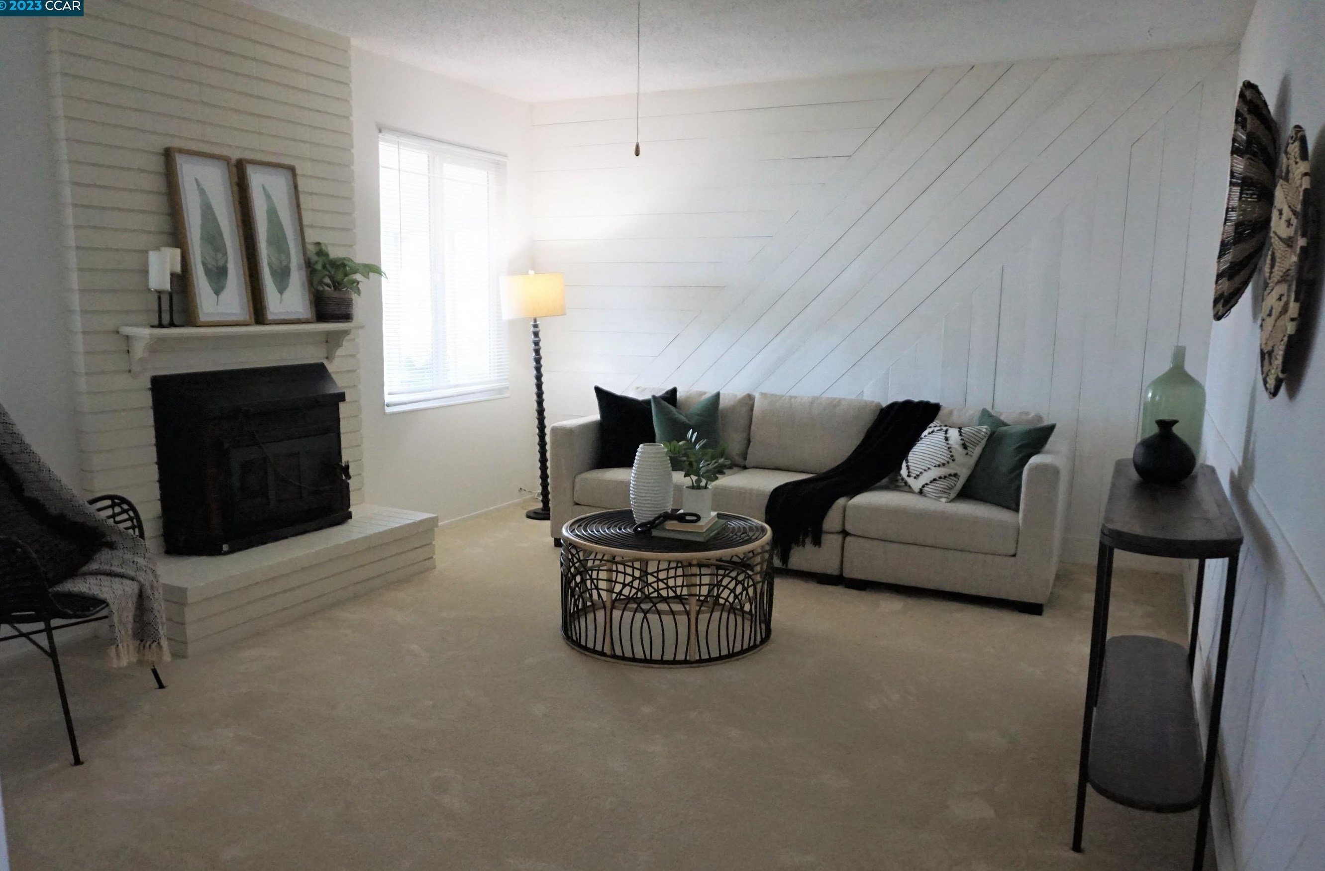 2067 Cypress Ave, Richmond, CA 94806-1008