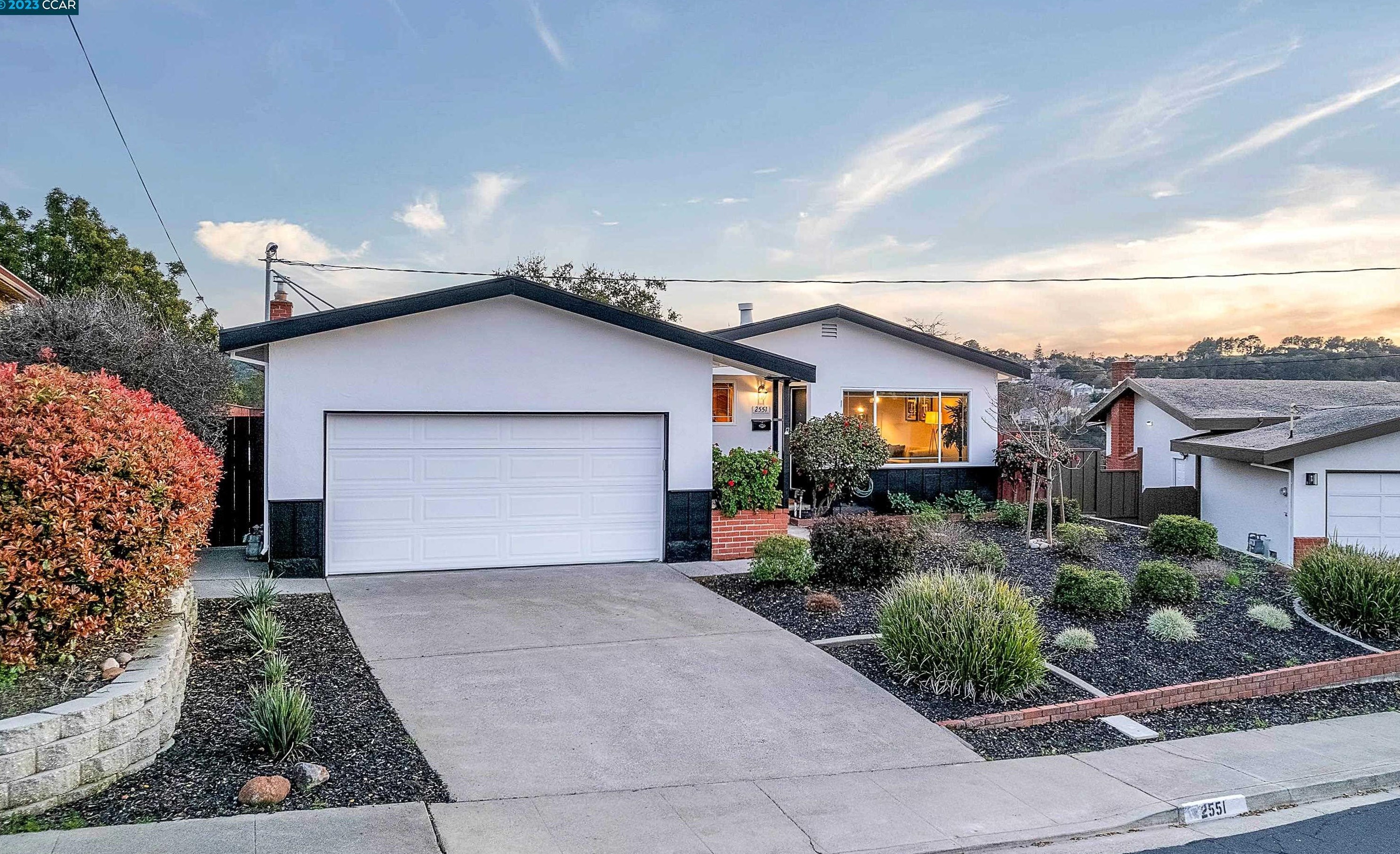 2551 Dora Ct, Pinole, CA 94564
