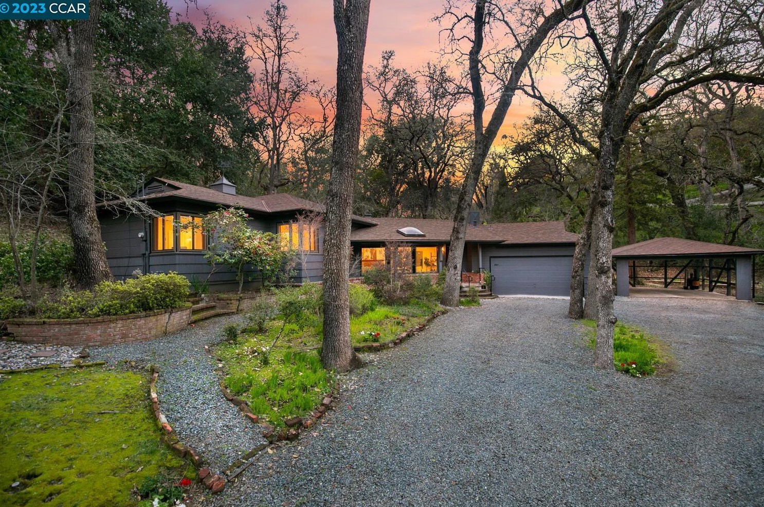 1060 Dolores Dr, Lafayette, CA 94549-2908