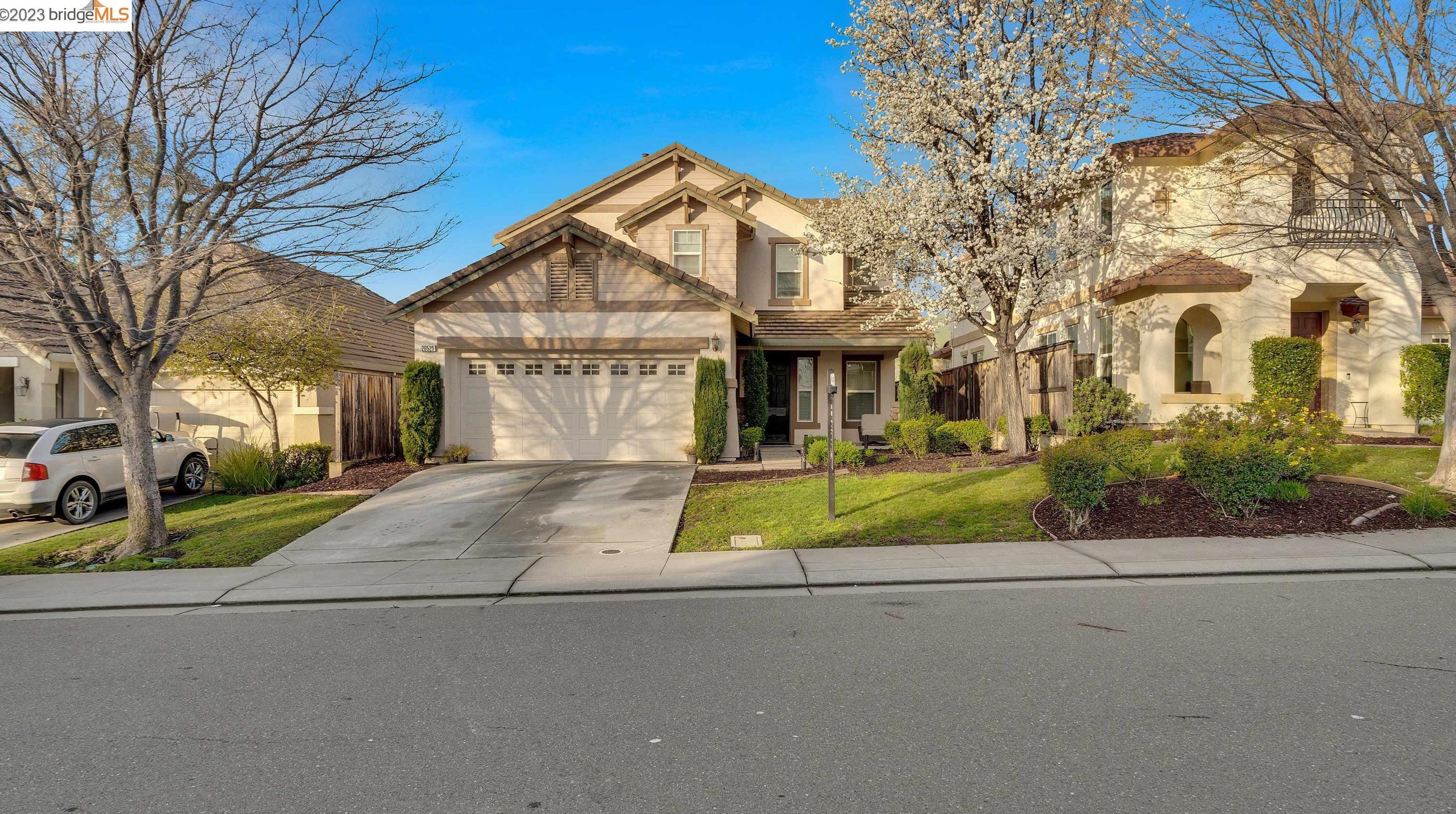 20525 Sarazen Ln, Grayson, CA 95363