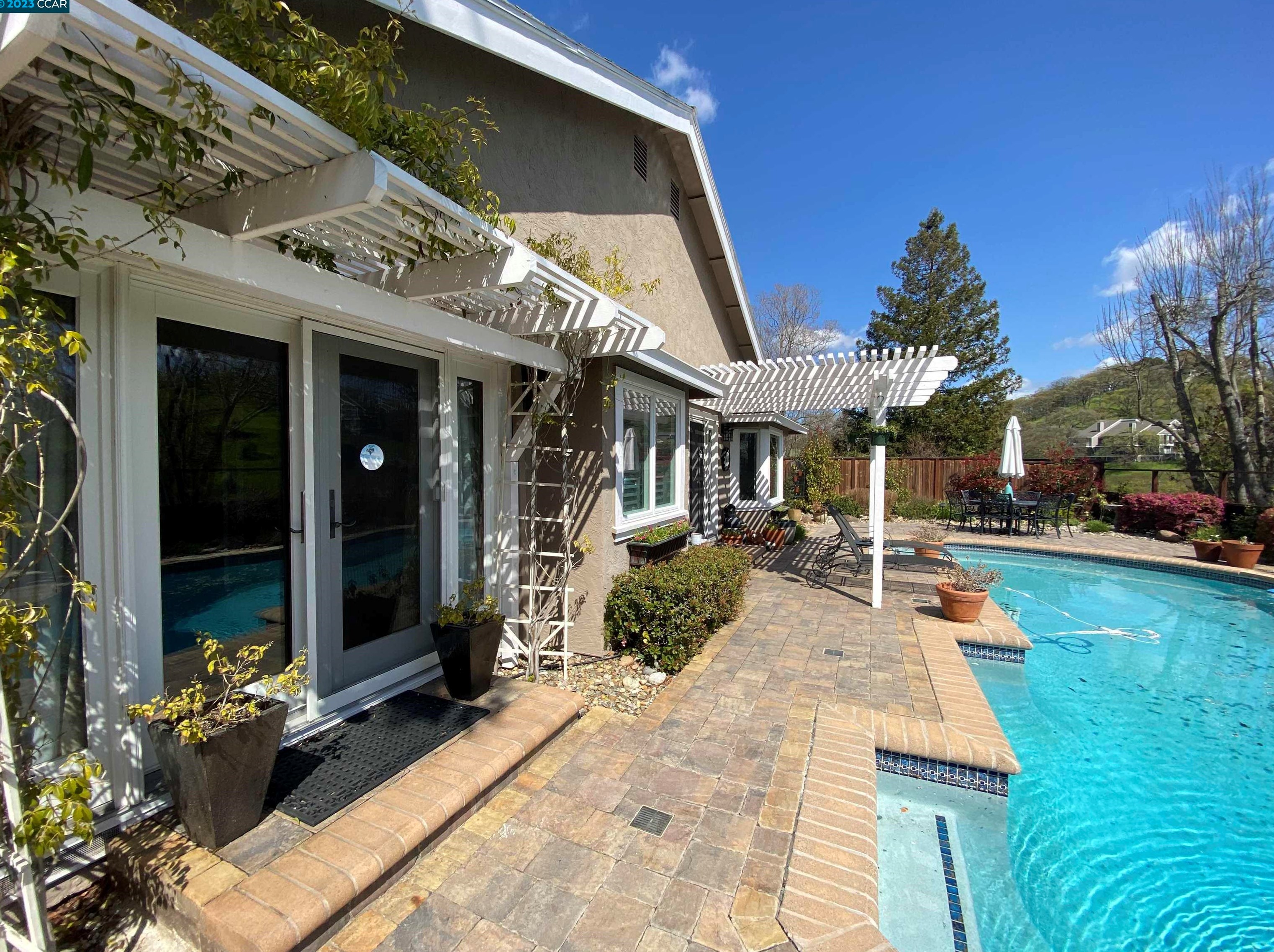 3044 Shetland Dr, Concord, CA 94523