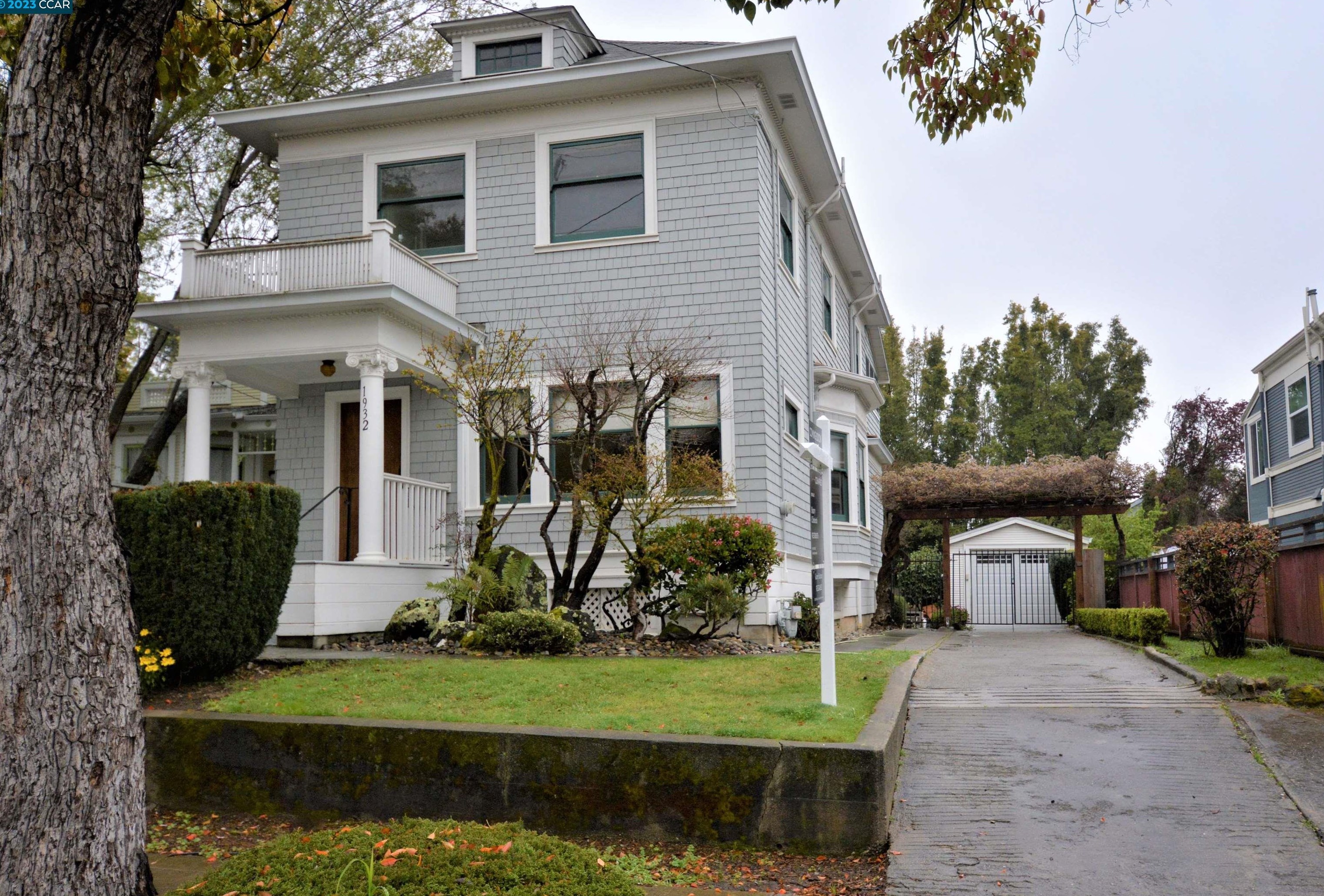 1932 Stuart St, Berkeley, CA 94703