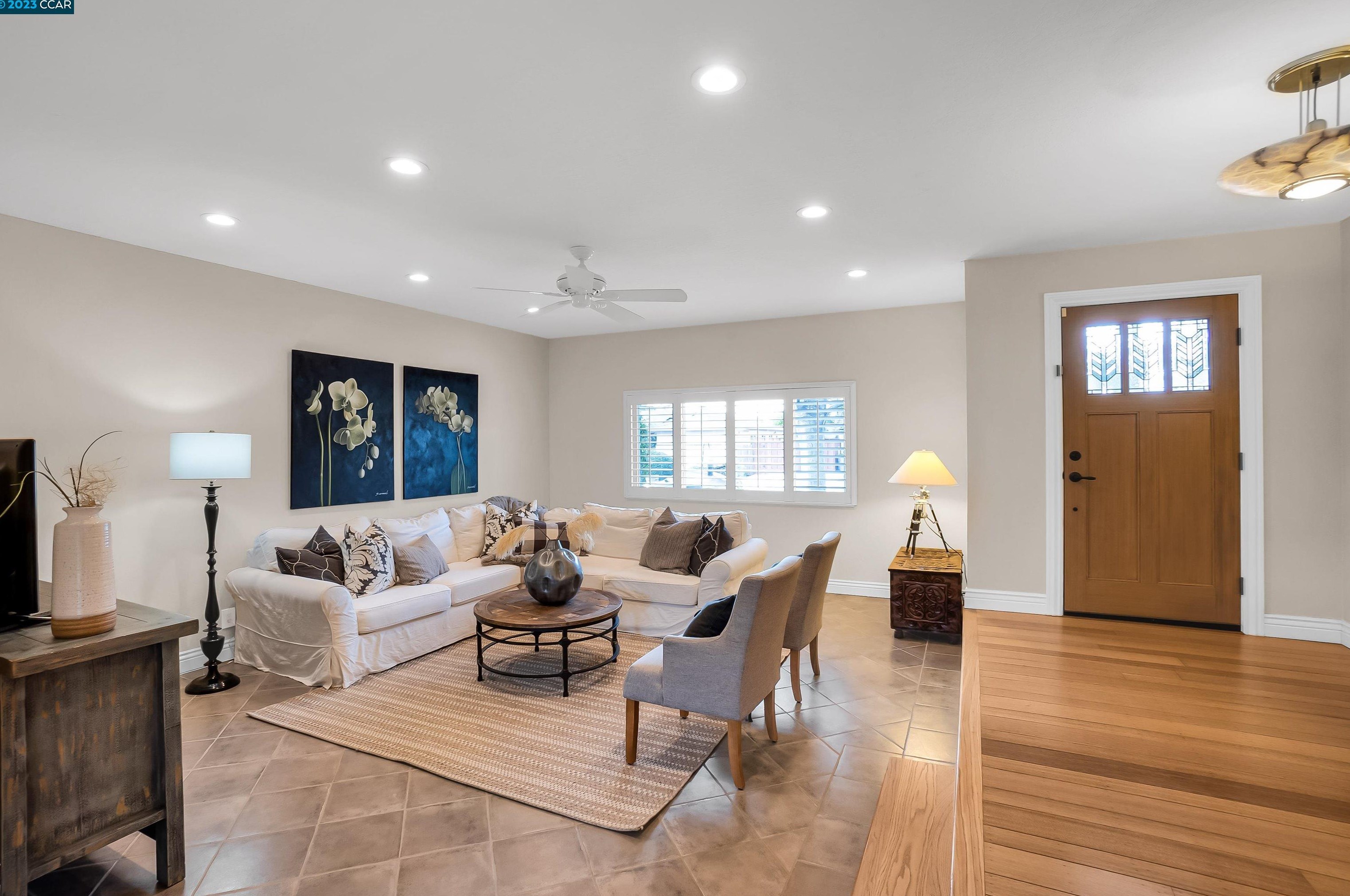2329 Gill Port Ln, Walnut Creek, CA 94598-1107