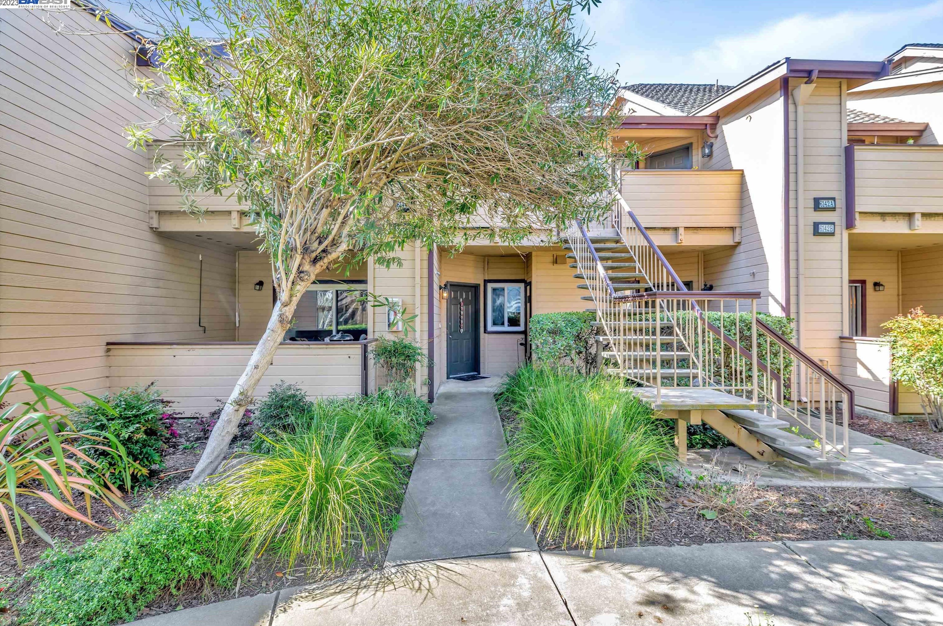 6144 Civic Terrace Ave #b, Newark, CA 94560