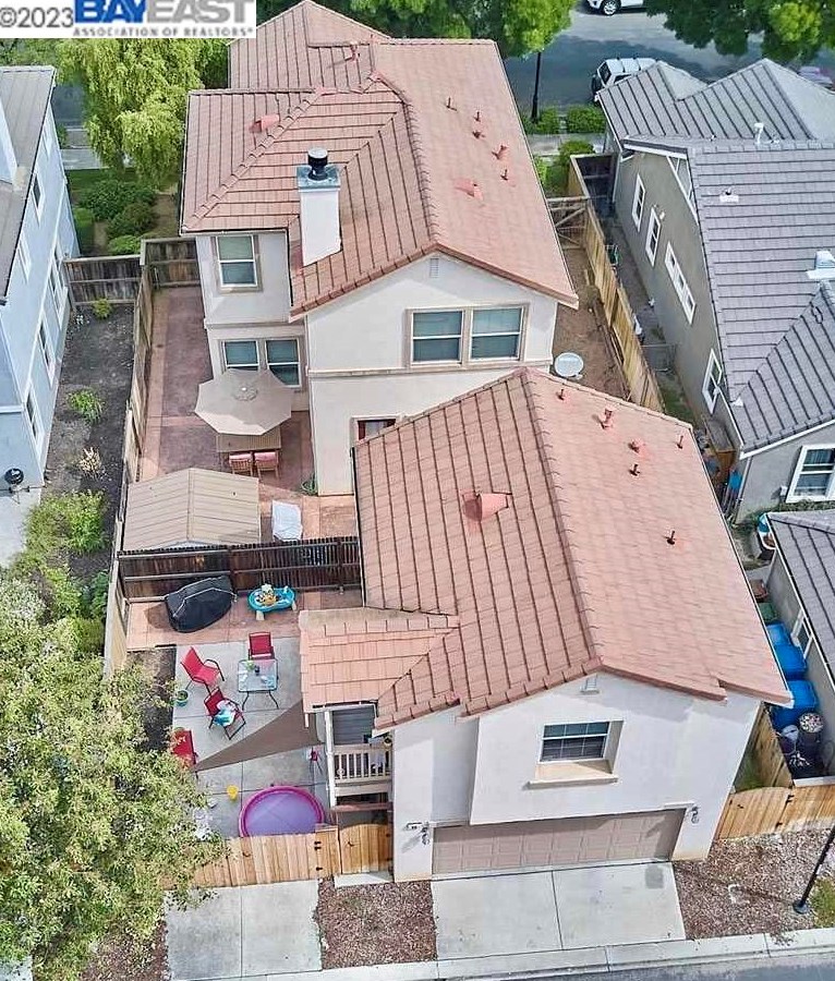 86 Lexington St, Los Angeles CA  94513-4477 exterior