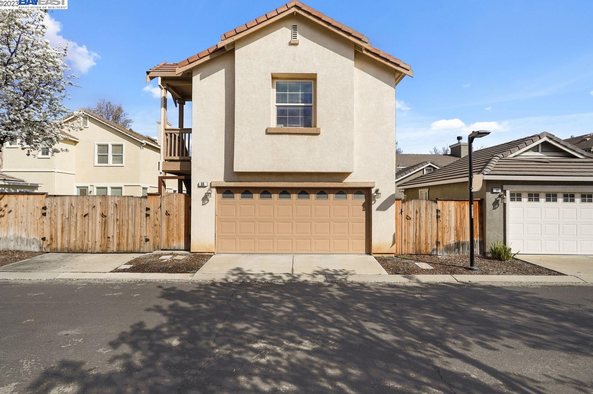 86 Lexington St, Los Angeles CA  94513-4477 exterior