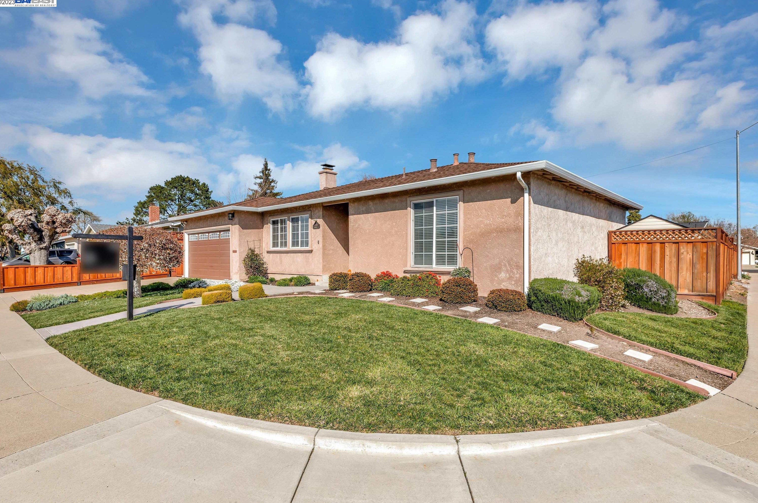 7813 Cranford Ln, Pleasanton, CA 94568