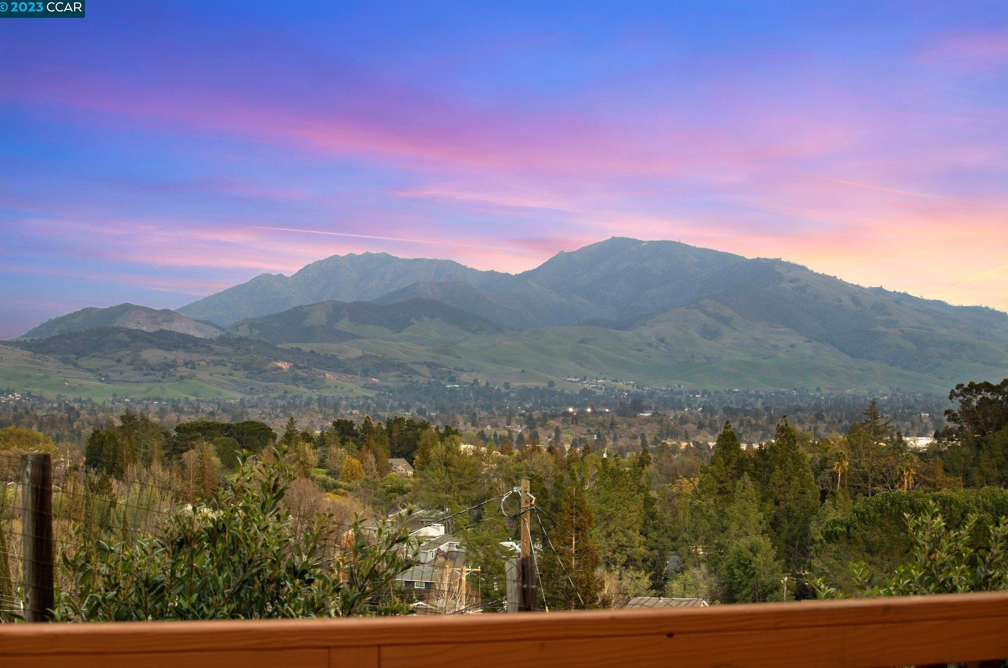 92 Greenock Ln, Concord, CA 94523