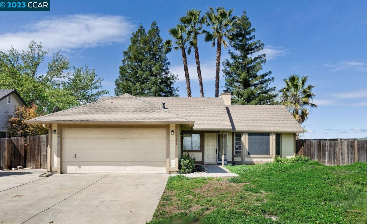 16800 Sebastian Way, Esparto, CA 95627