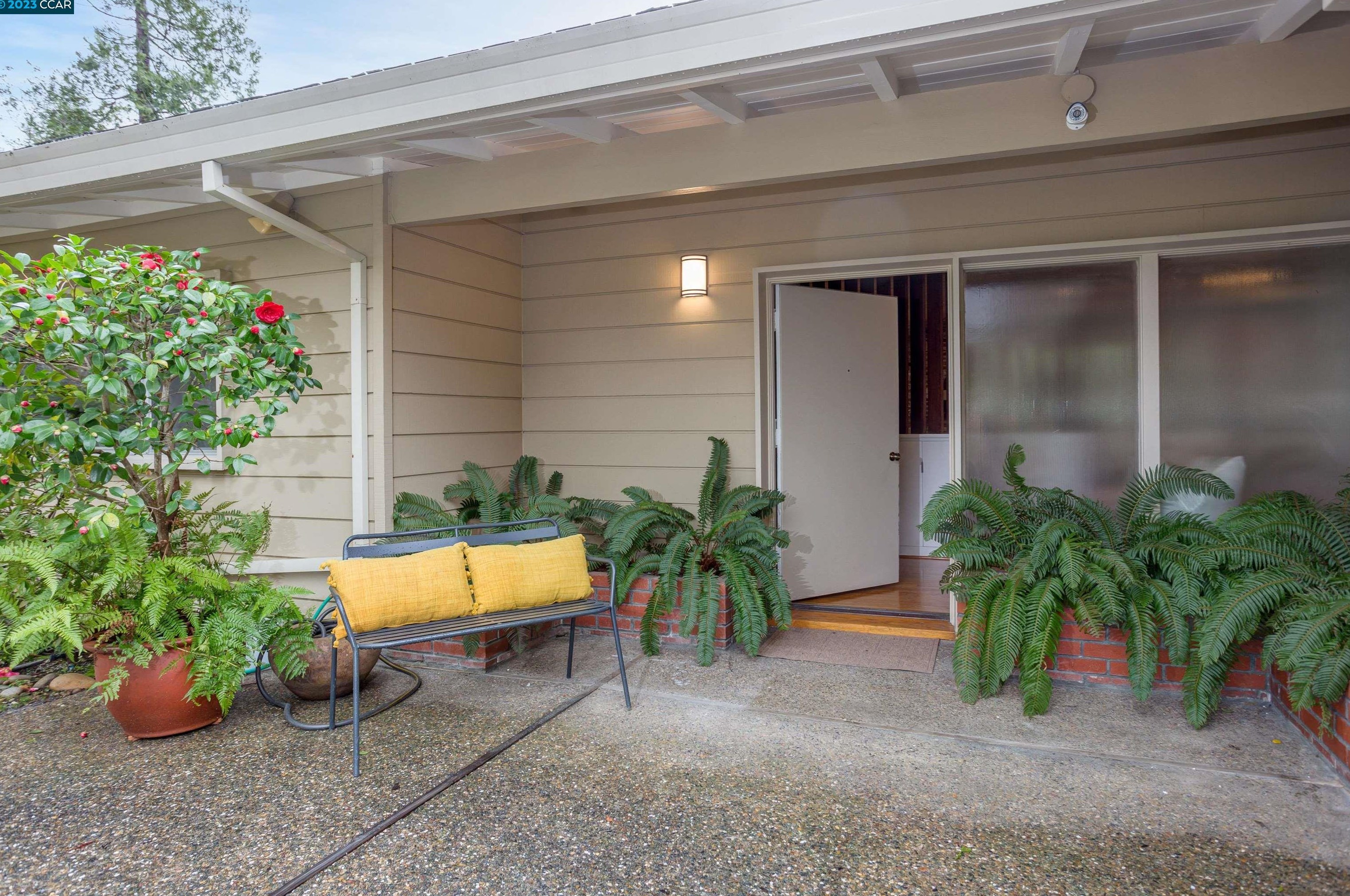 237 Glorietta Blvd, Orinda, CA 94563