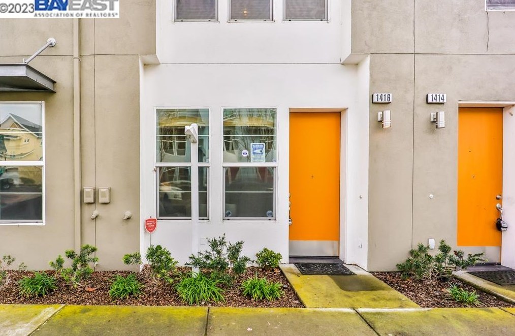 1416 Nevin Plz, Richmond, CA 94801-3257