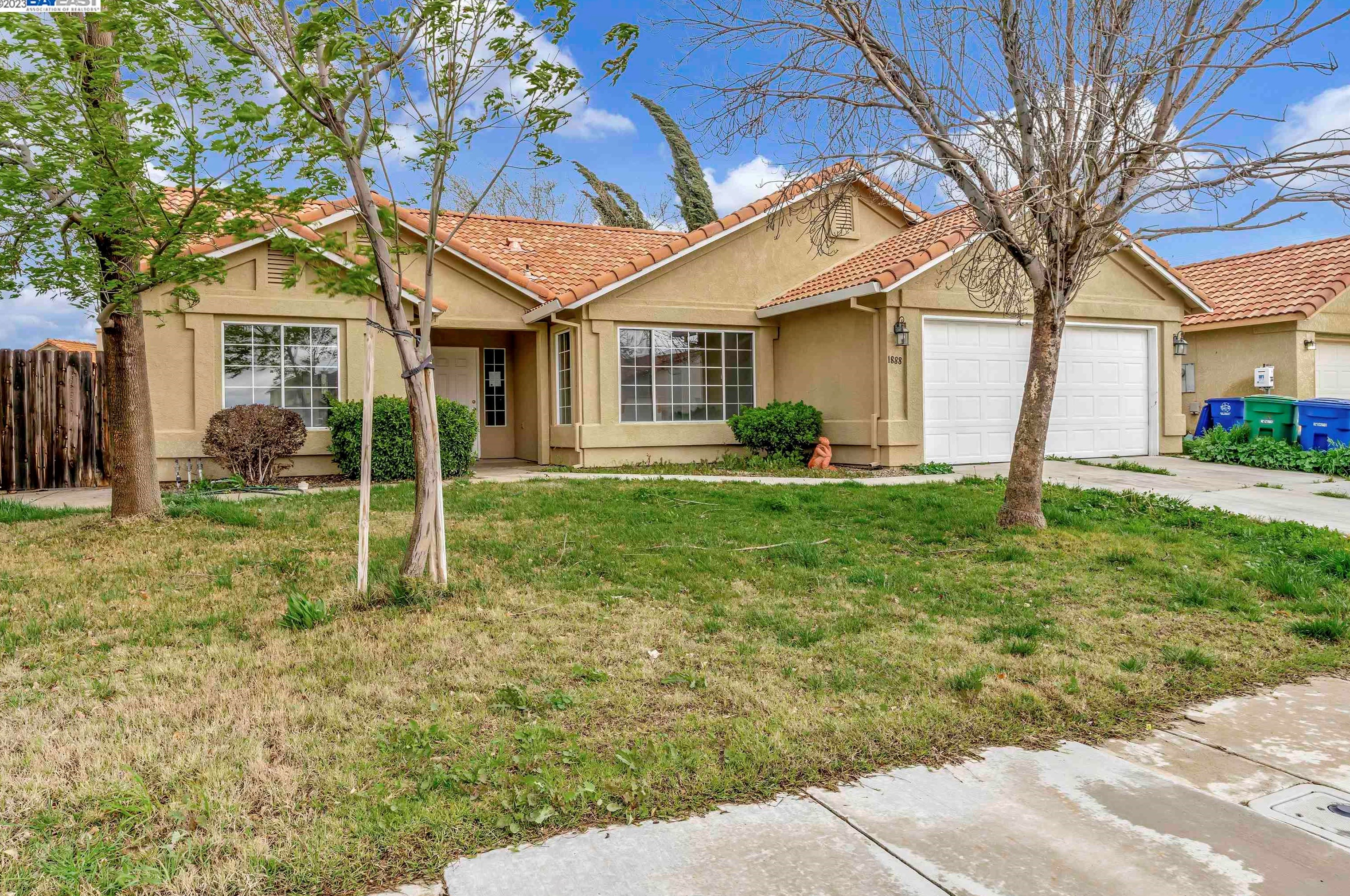 1888 Sonoma Ave, Los Banos, CA 93635