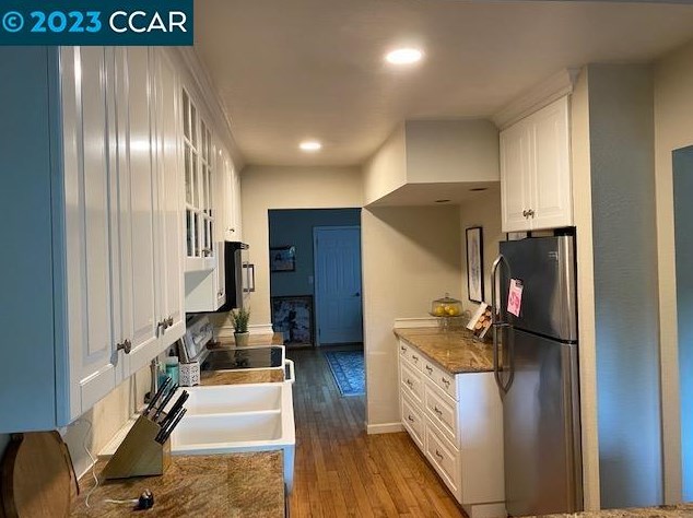 1802 Holland Dr, Walnut Creek, CA 94597-2243